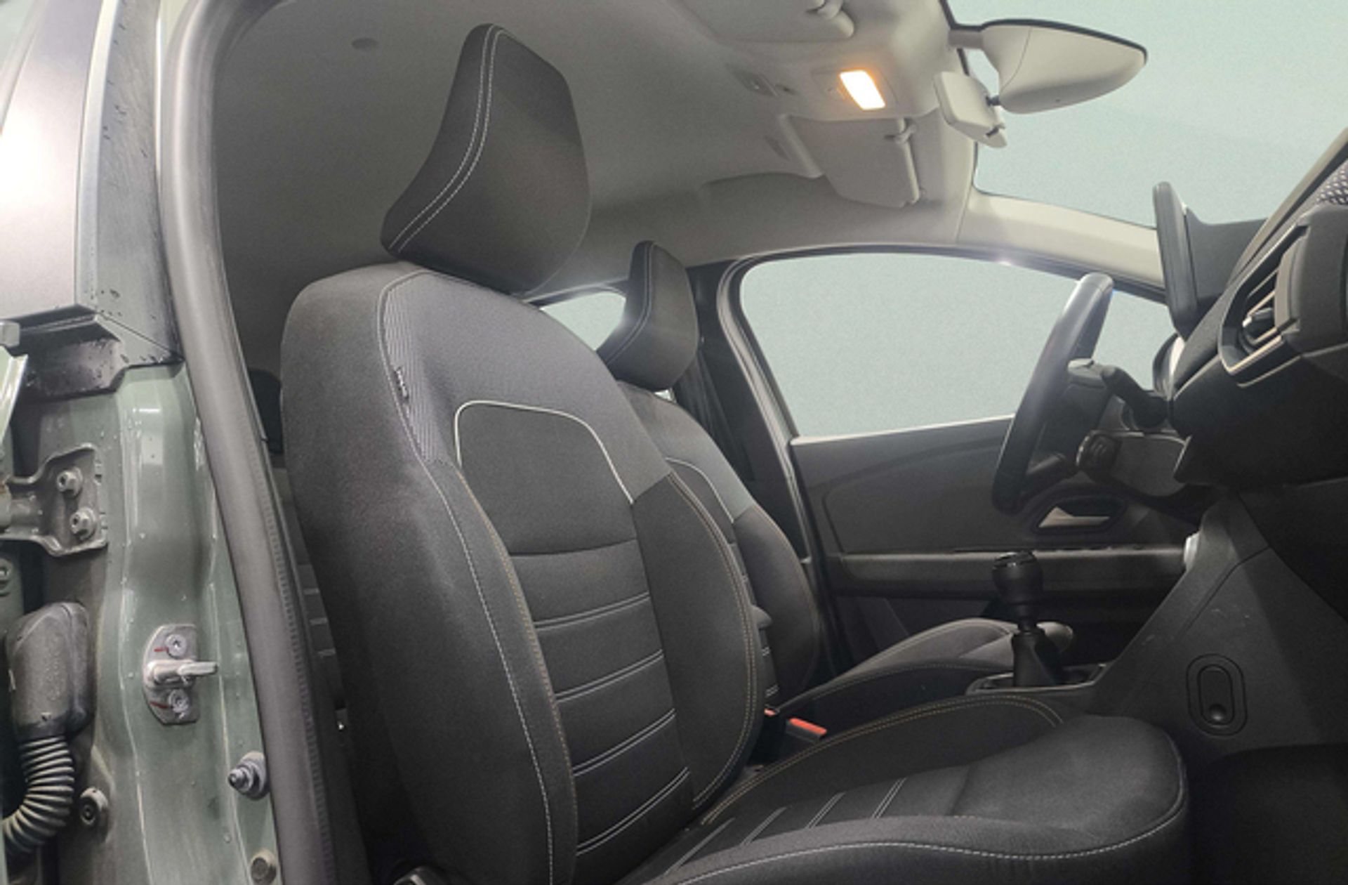 Dacia Sandero Stepway Expression TCe - foto 18