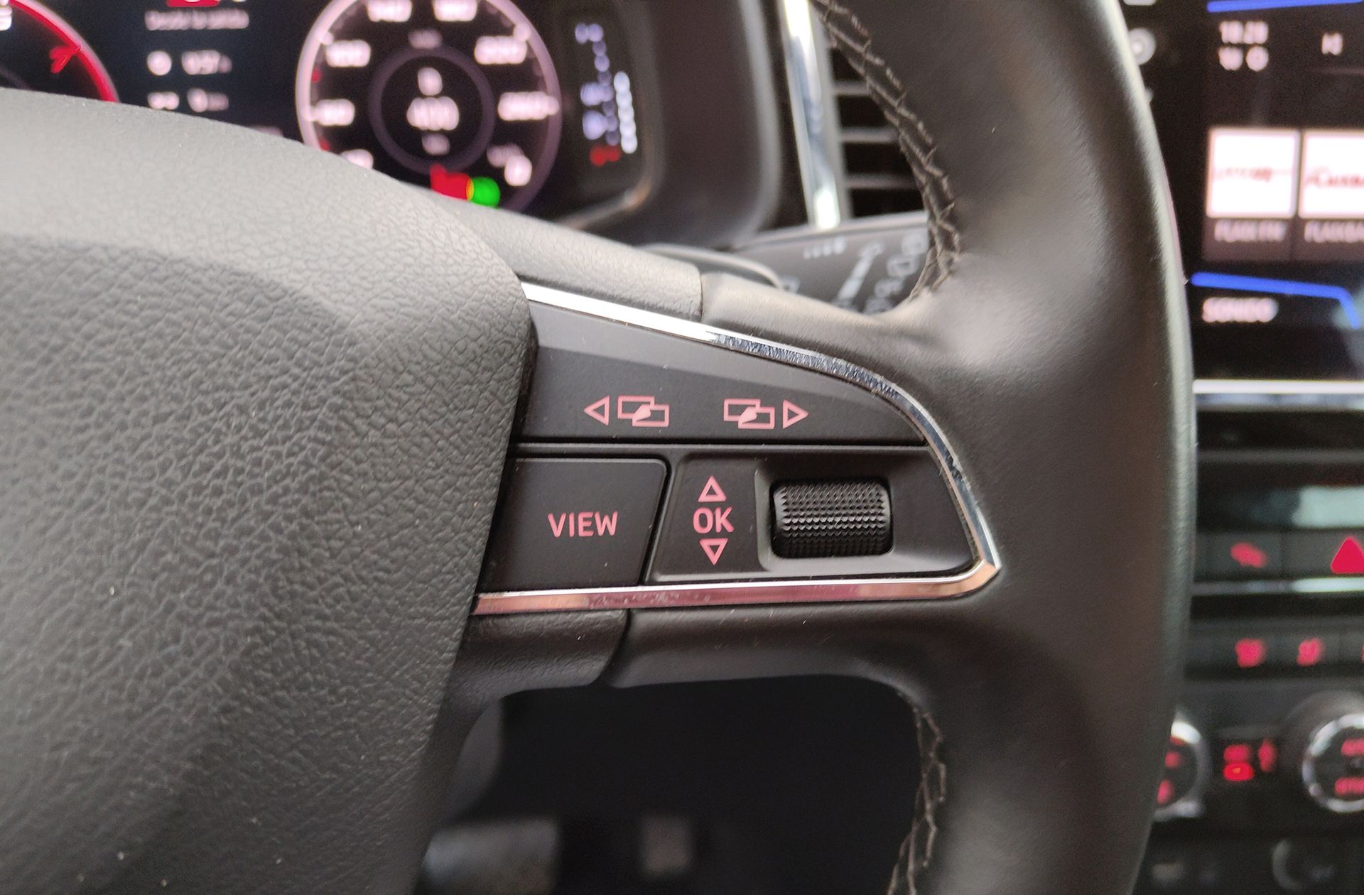 SEAT Ateca 2.0 TSI Xcellence 4Drive DSG - foto 32