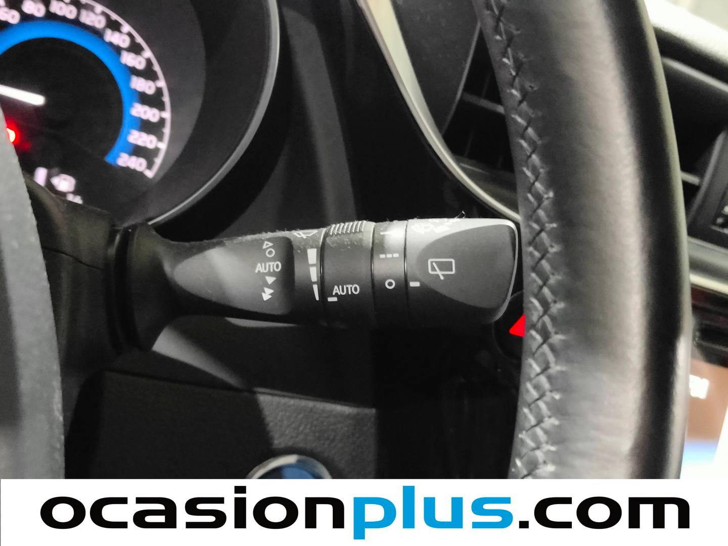 Foto Toyota Auris Toyota Auris 140H Hybrid Touring Sports Feel! (136 CV)