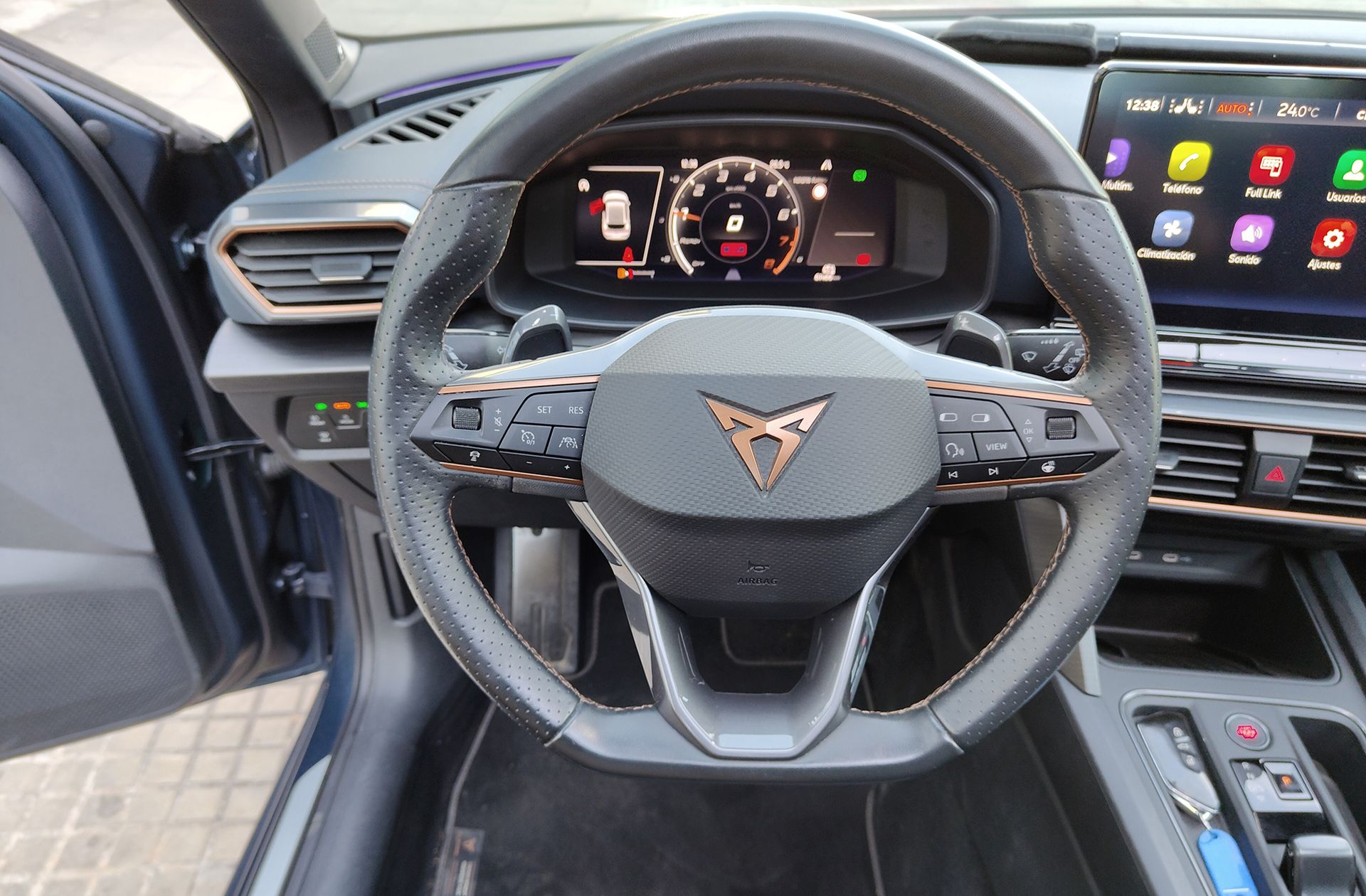Cupra León 1.5 eTSI Tech Edition DSG - foto 26