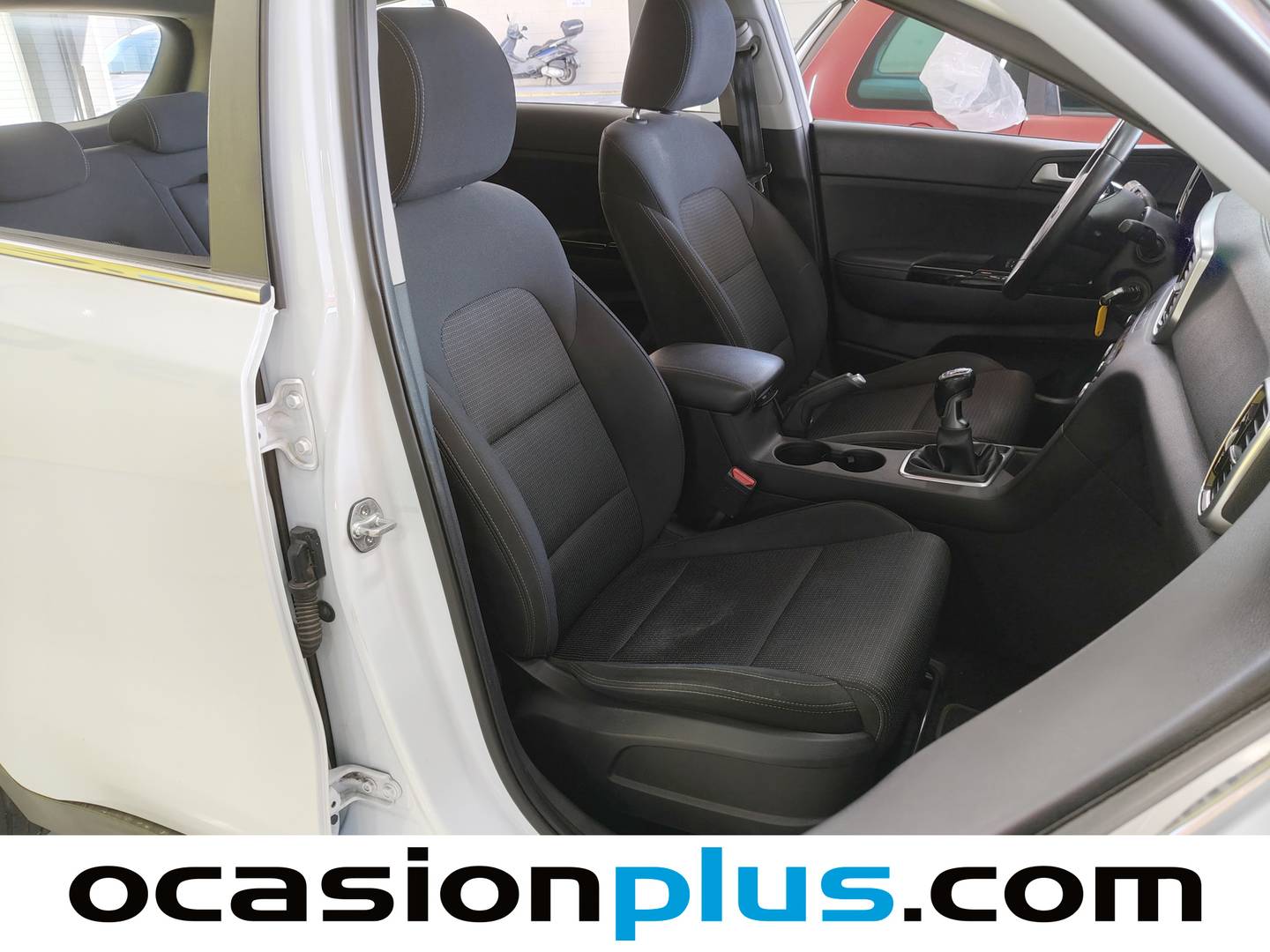 Fotos maletero KIA Sportage KIA Sportage 1.6 MHEV Drive 4x2 (115 CV)
