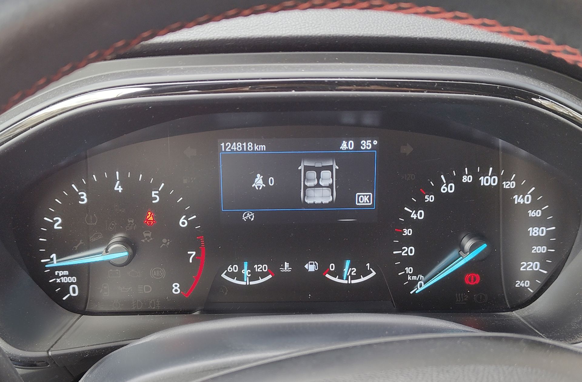 Ford Focus 1.0 EcoBoost MHEV ST-Line - foto 24