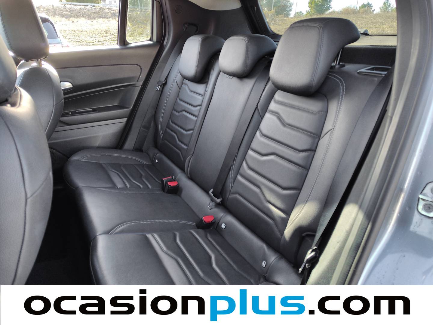 Foto Jeep Avenger Jeep Avenger 1.2 G Summit (100 CV)