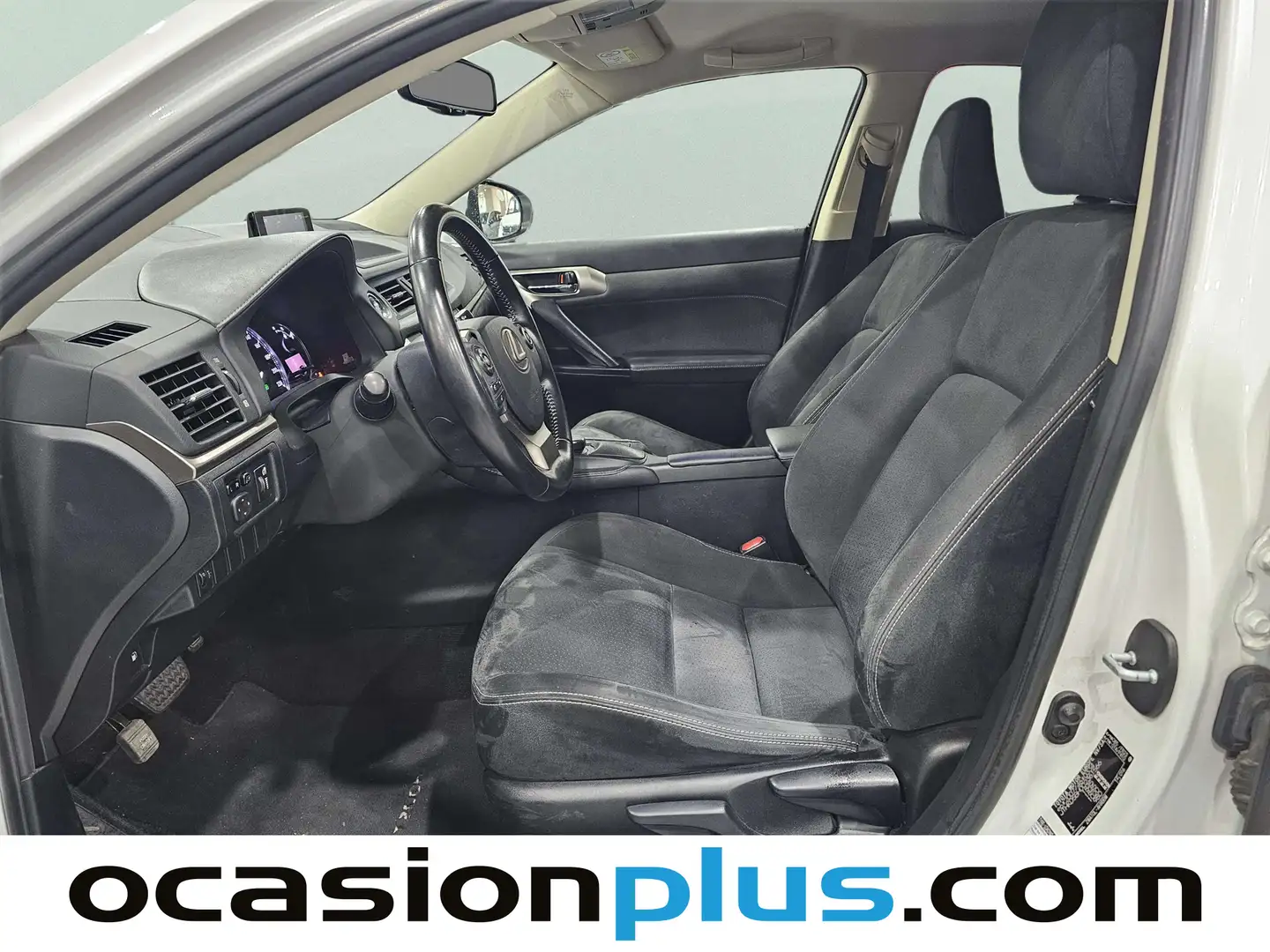 Foto Lexus CT Lexus CT 200h Business (136 CV)