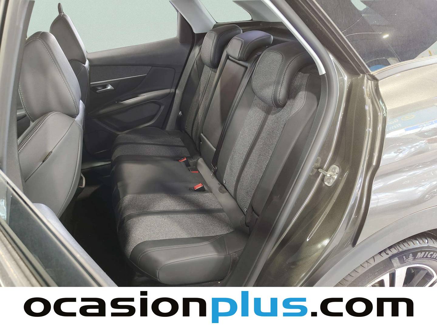 Foto asientos traseros Peugeot 3008 Peugeot 3008 BlueHDI 130 S&S Allure EAT8 (130 CV)
