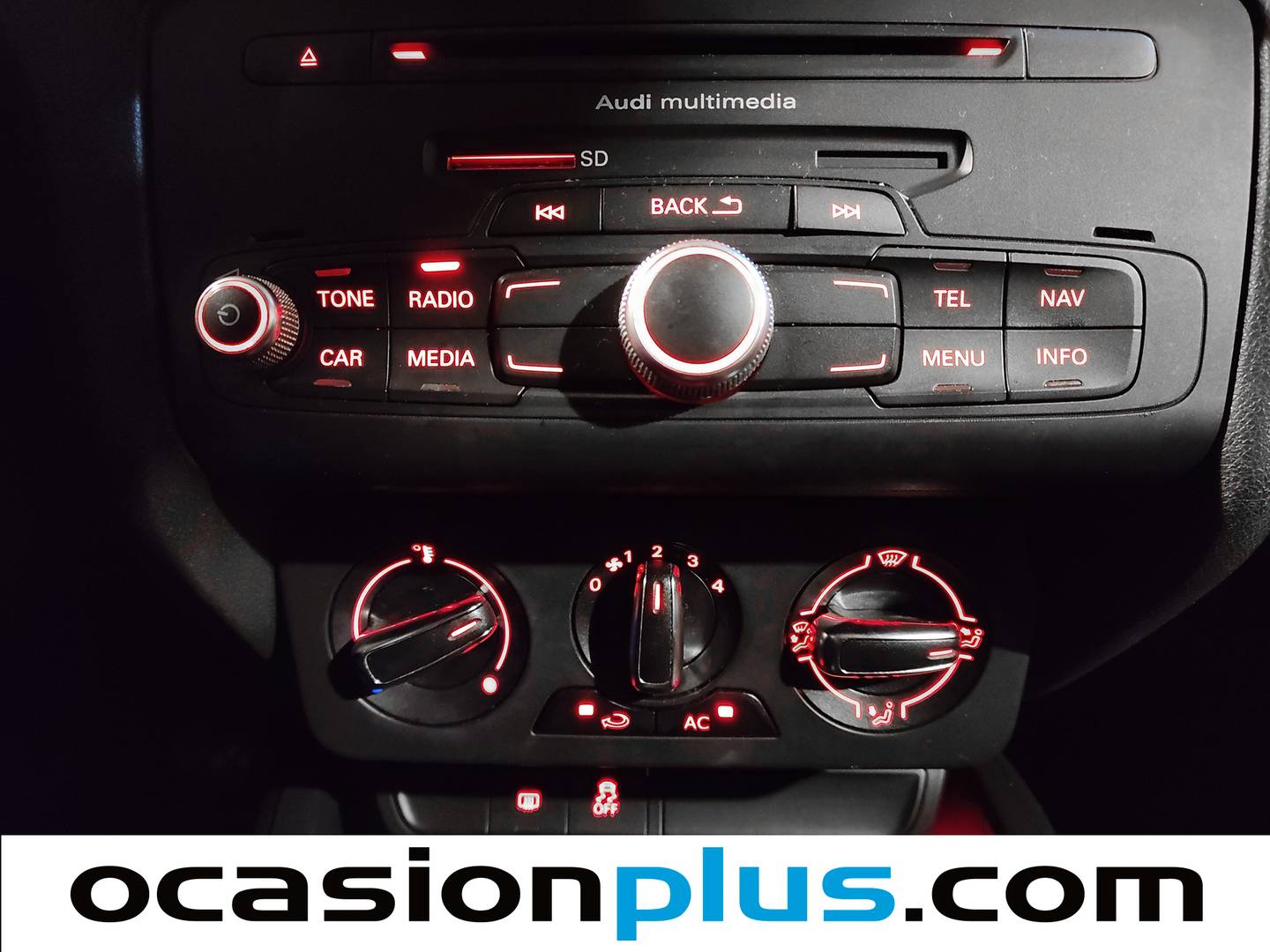 Foto Audi A1 Audi A1 Attraction 1.6 TDI (105 CV)