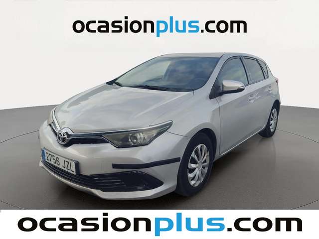 Toyota Auris 90D Business (90 CV) de segunda mano