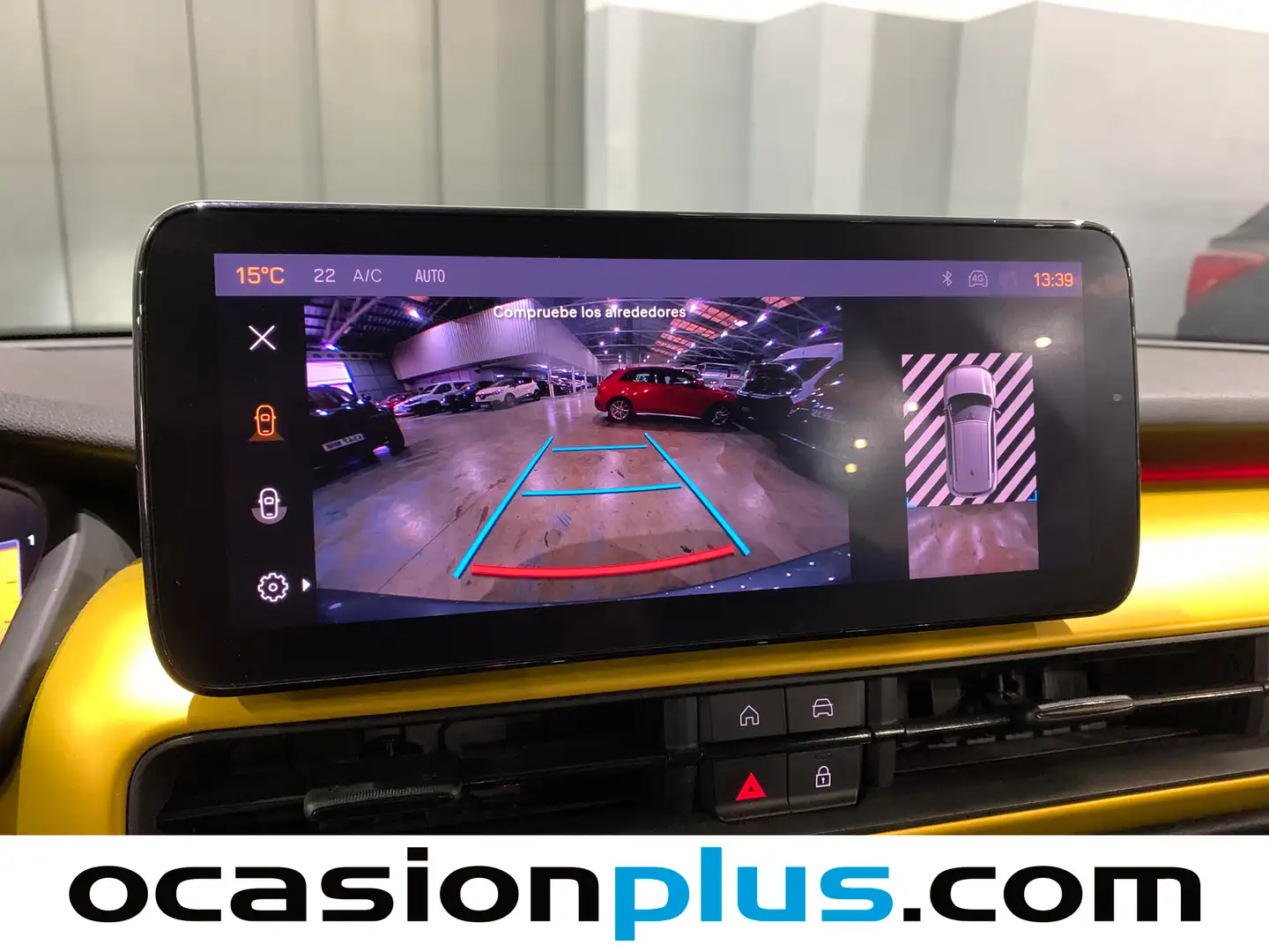 Foto Jeep Avenger Jeep Avenger 1.2 G Summit (100 CV)