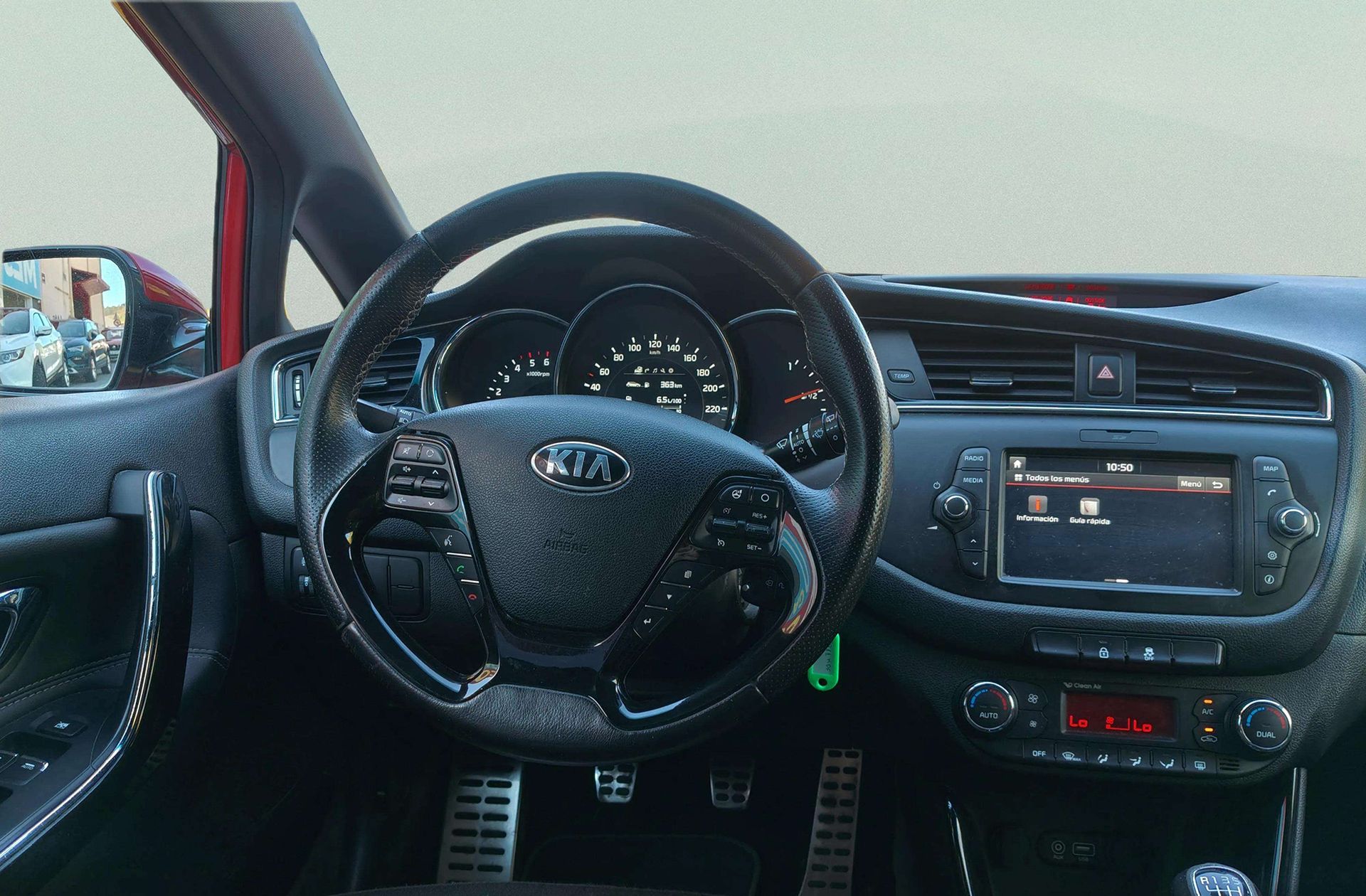 Kia Ceed 1.6 CRDi VGT GT Line - foto 27