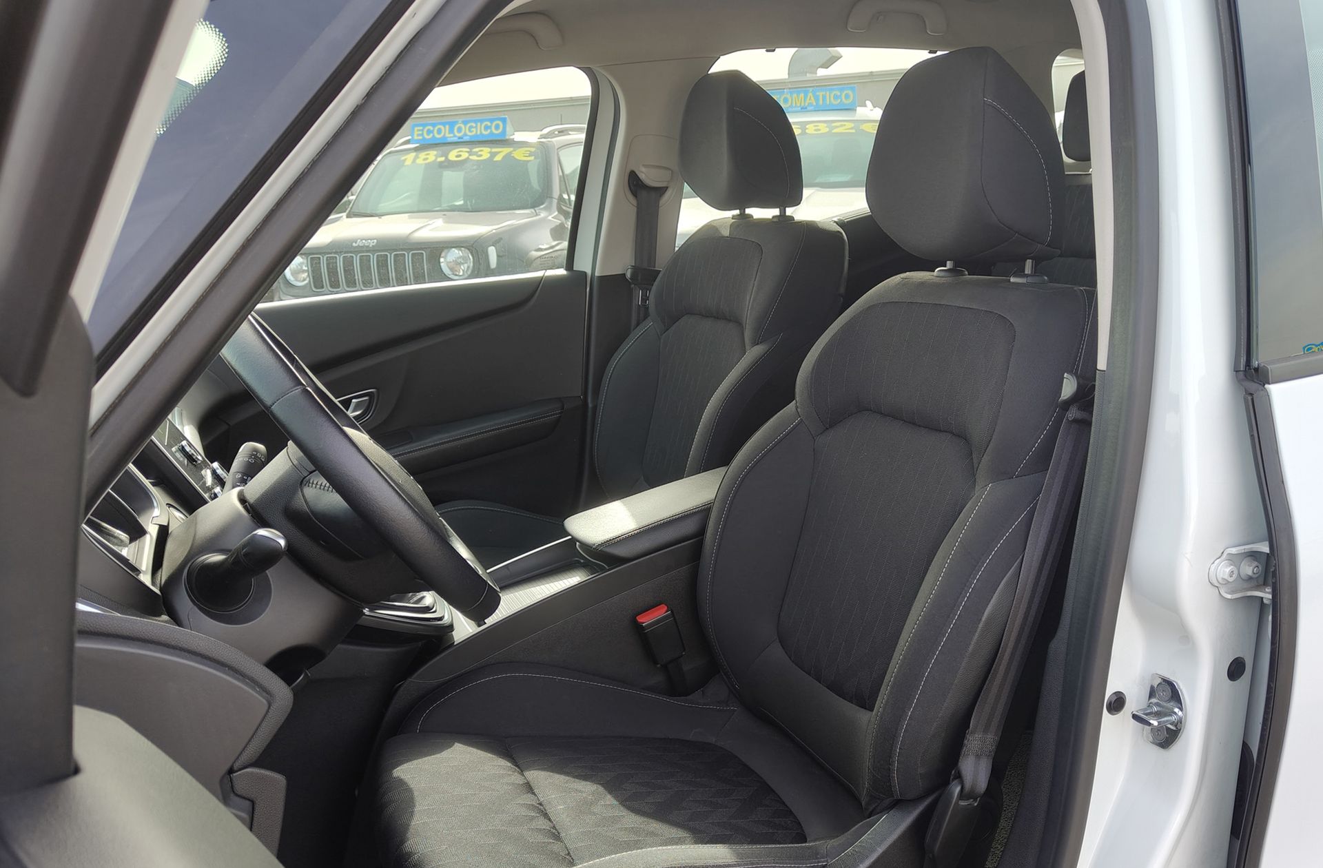 Renault Scénic Limited Energy dCi - foto 8