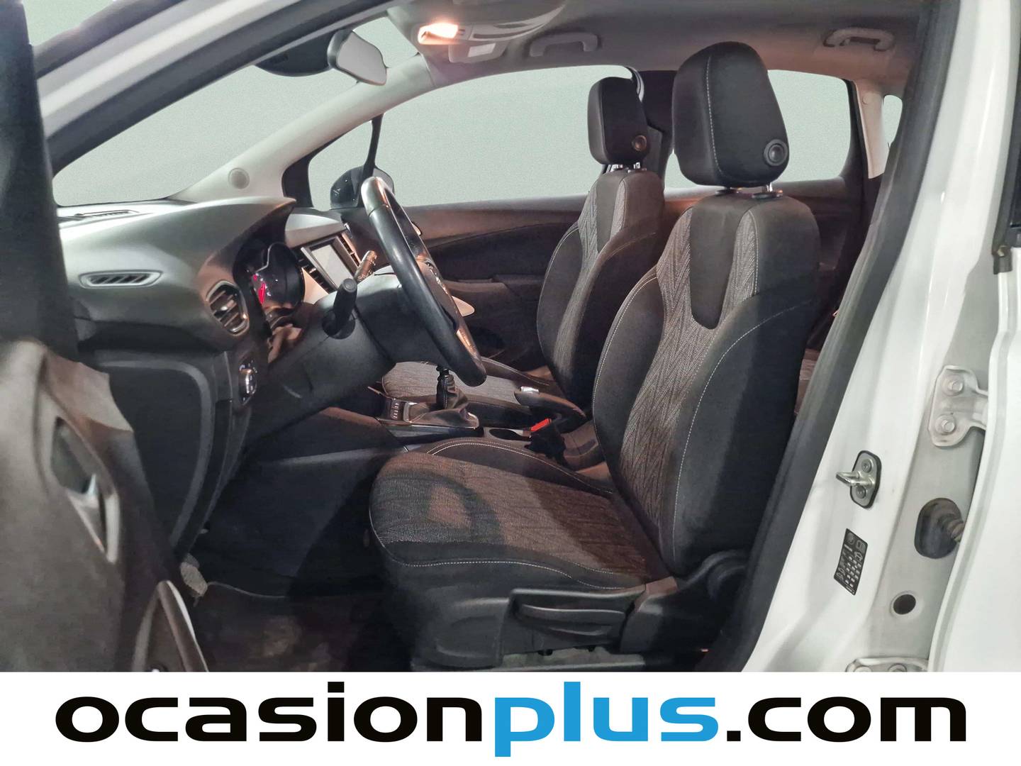 Foto asientos delanteros Opel Crossland X Opel Crossland X 1.2 Opel 2020 (110 CV)