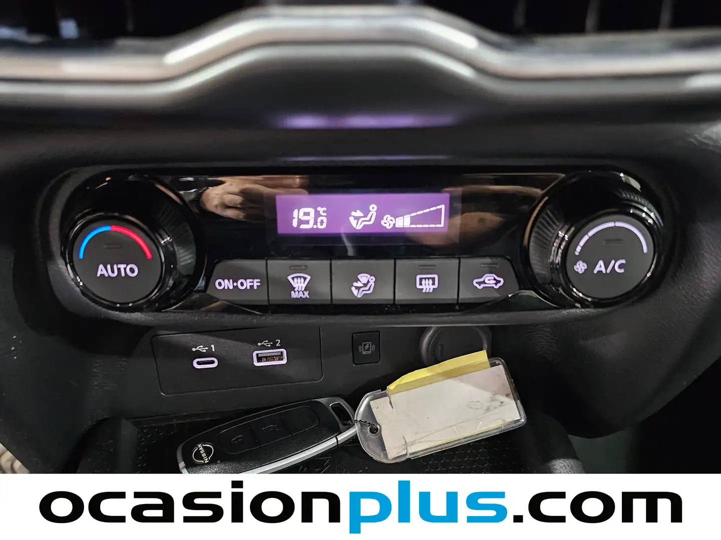 Foto Nissan JUKE Nissan Juke DIG-T N-Connecta 4x2 DCT (114 CV)