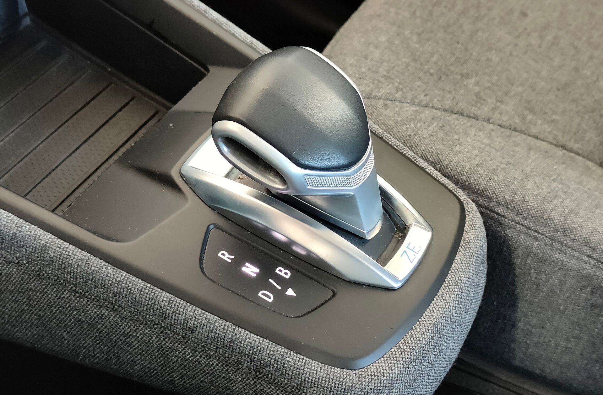 Renault Zoe Intens R110 Batería 50kWh - foto 5