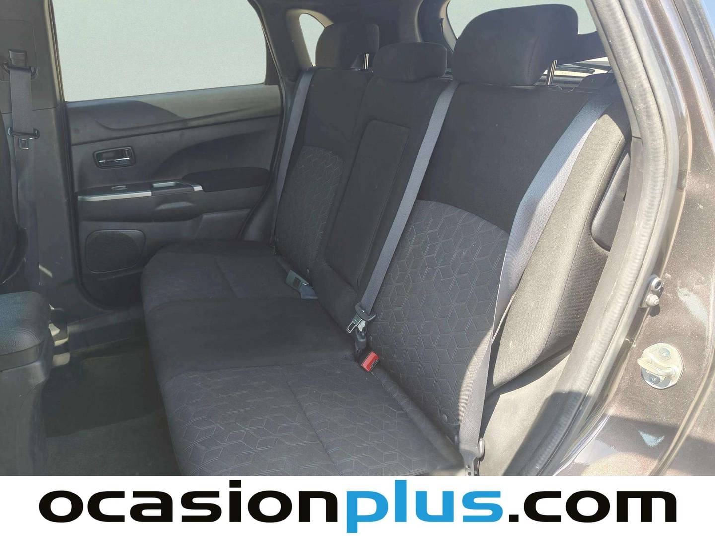 Foto asientos traseros Mitsubishi ASX Mitsubishi ASX 200 MPI Motion CVT (150 CV)