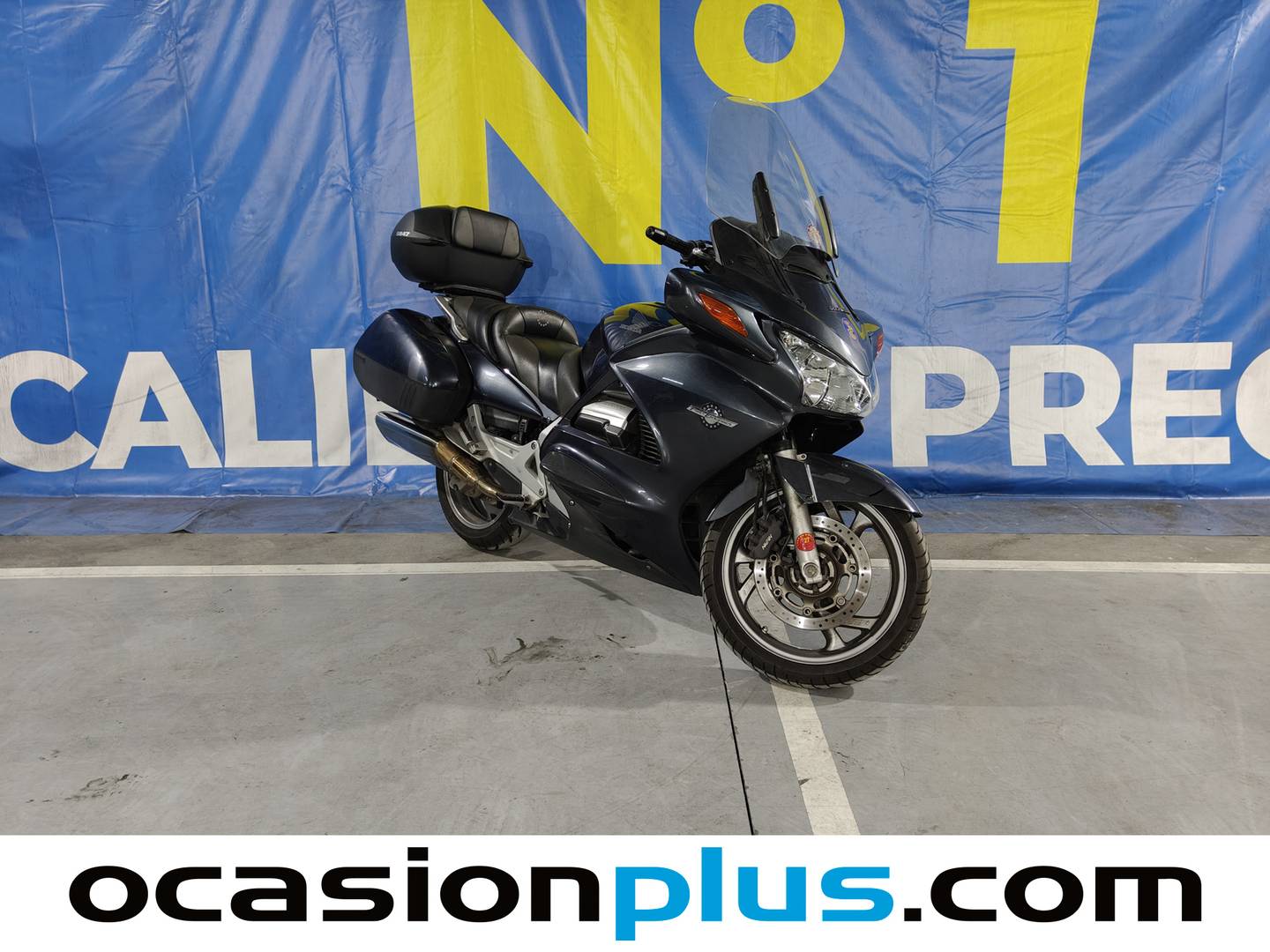 Foto Honda Pan-European ST 1300 ABS Honda Pan-European ST 1300 ABS (126 CV)