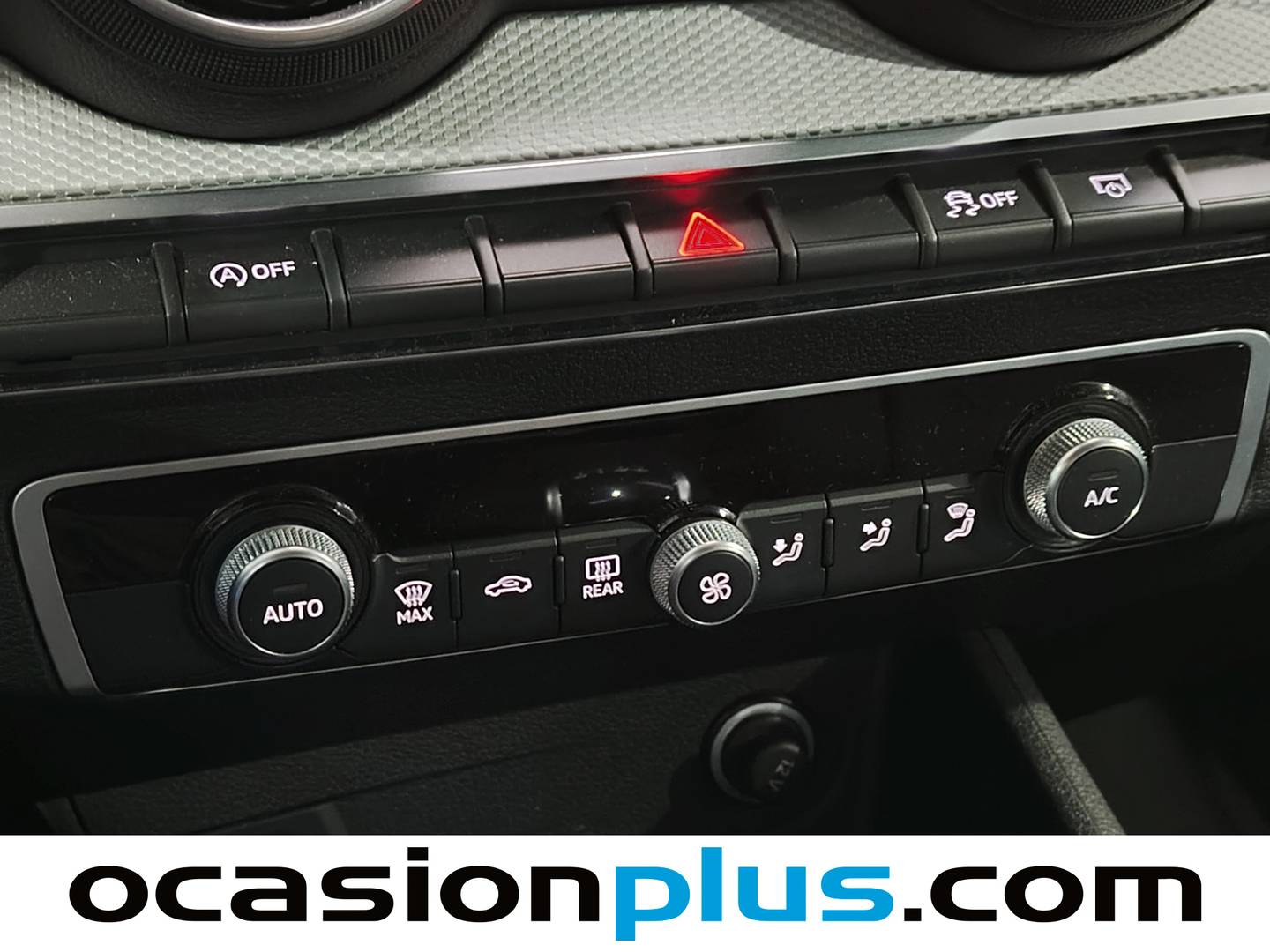 Foto Audi Q2 Audi Q2 Advanced 30 TDI (116 CV)