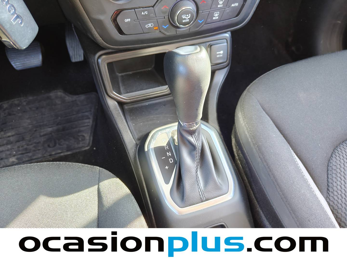 Foto Jeep Renegade Jeep Renegade eHybrid 1.5 Limited ATX (130 CV)