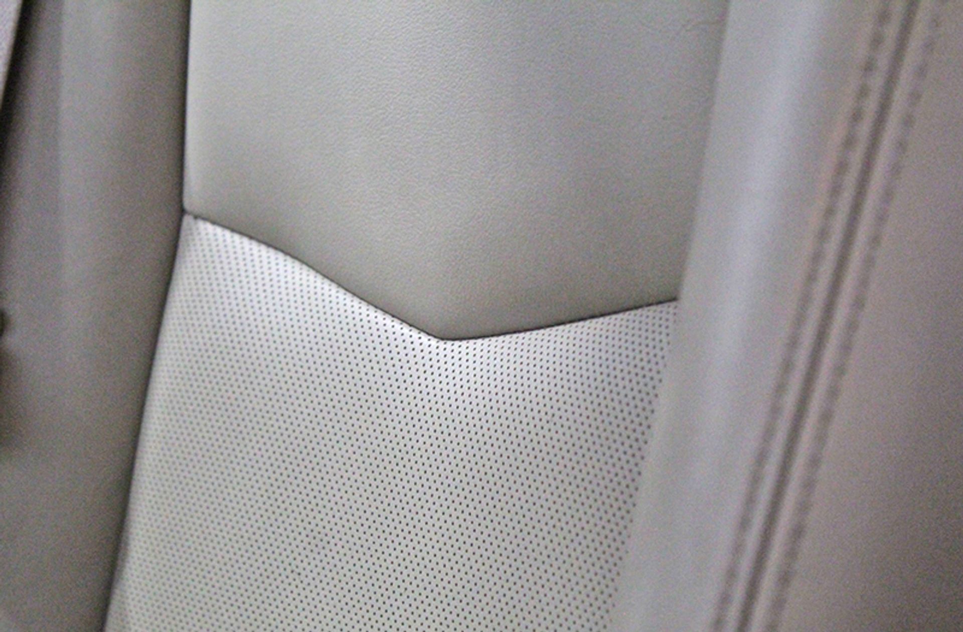 Cadillac SRX 4.6 V8 Sport Luxury 7 plazas - foto 11