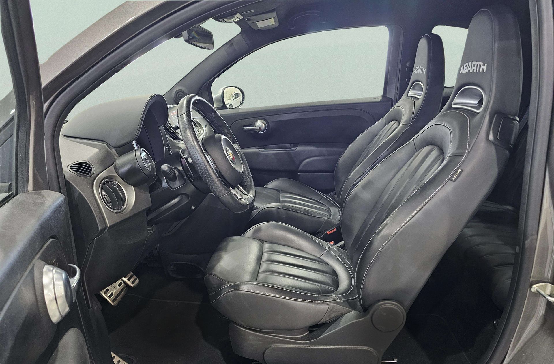 Abarth 500 1.4 16v T-Jet 595 - foto 12