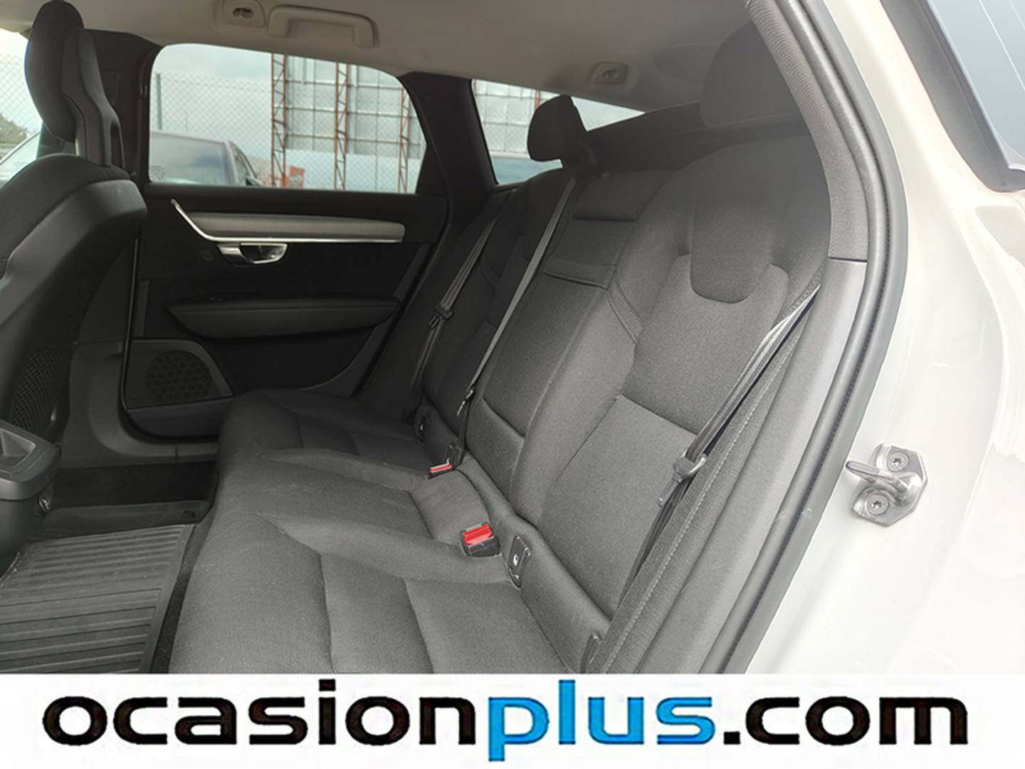 Foto Volvo V90 Volvo V90 D4 Momentum Auto (190 CV)