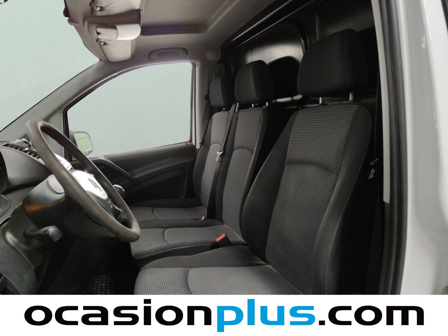 Foto asientos delanteros Mercedes Vito Mercedes Vito Furgon 110 CDI Compacta (95 CV)