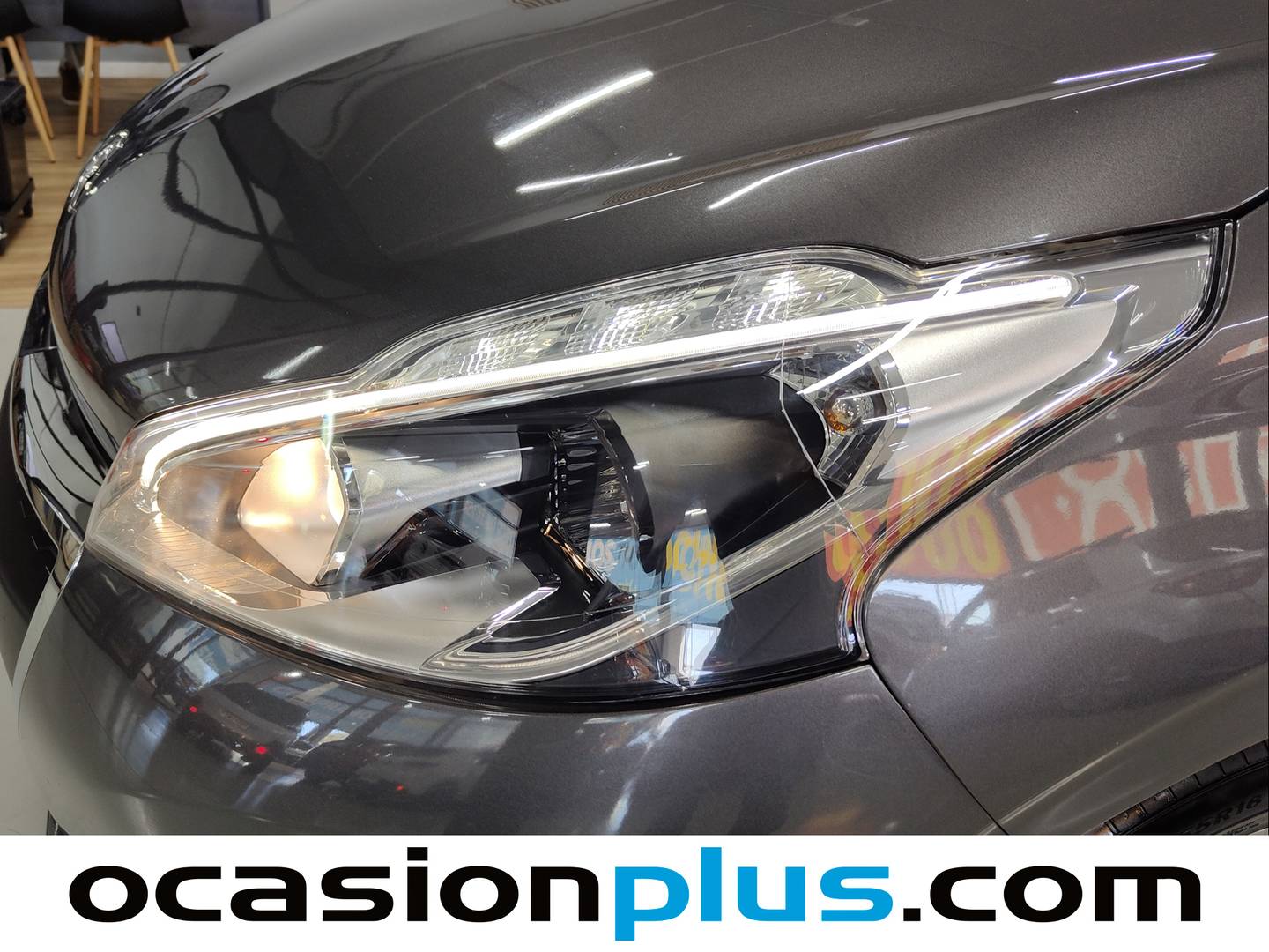 Peugeot 208 Peugeot 208 PureTech Signature (82 CV) barato