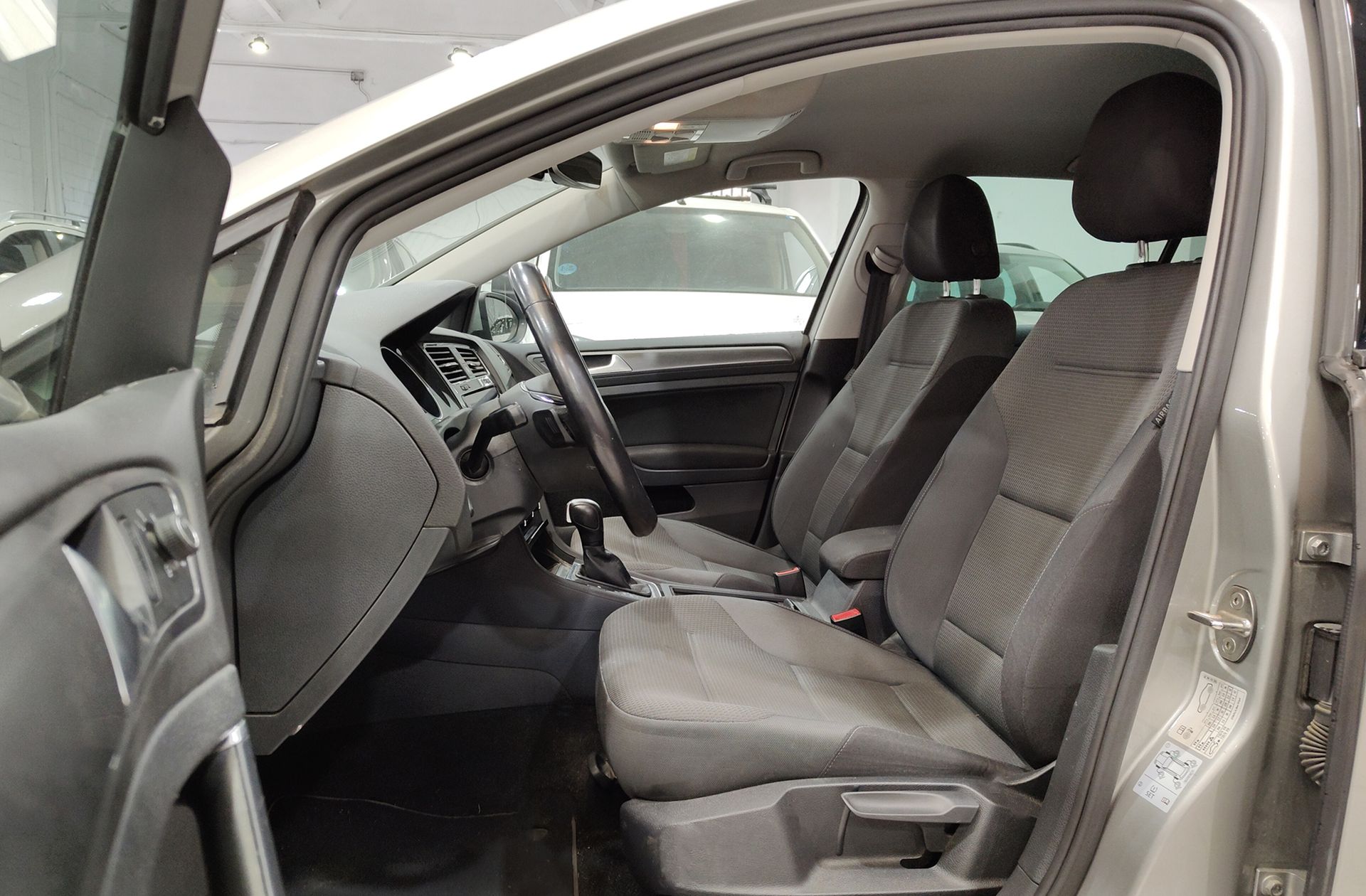 Volkswagen Golf Advance 1.5 TSI Evo DSG - foto 11