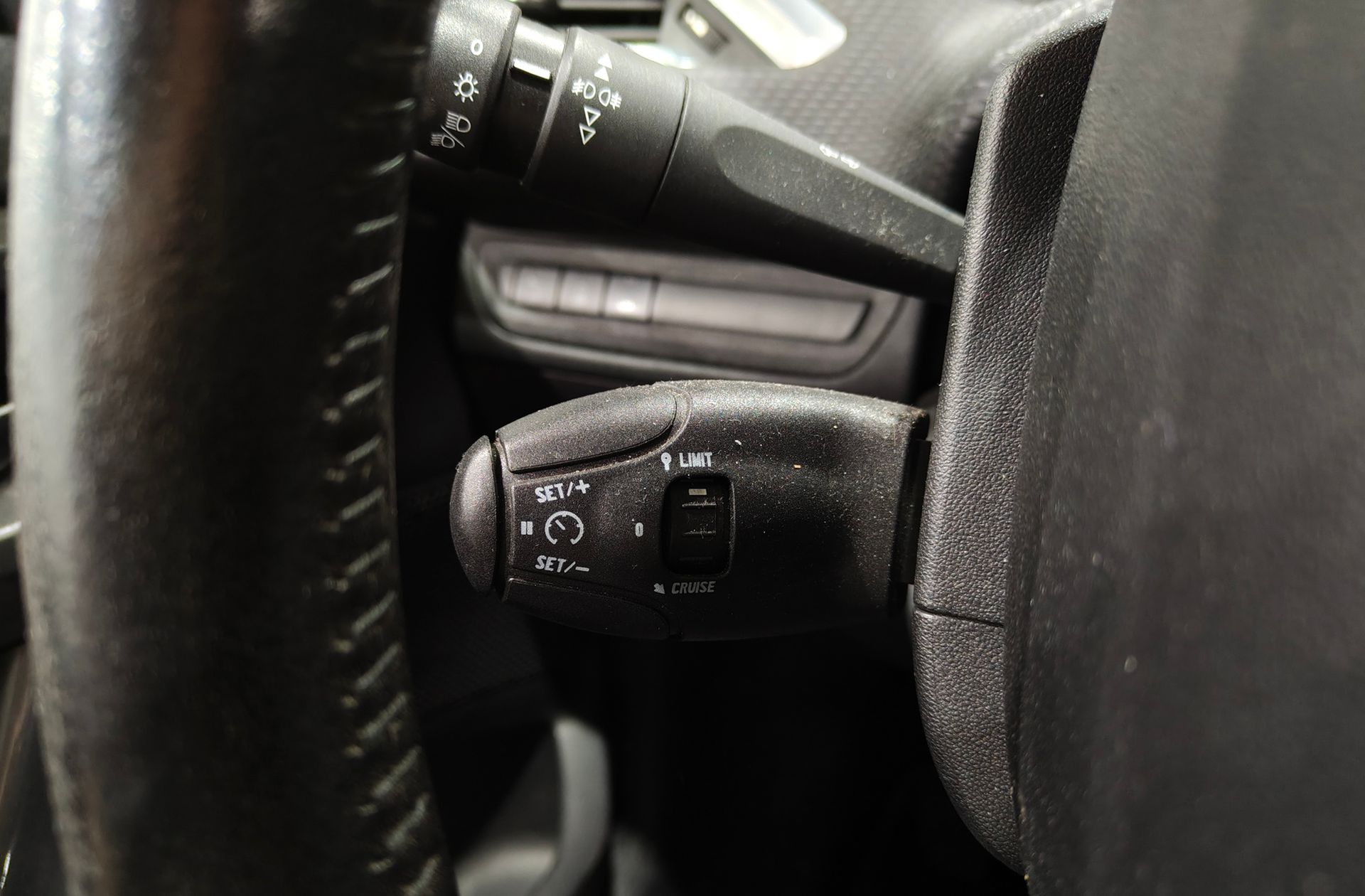 Peugeot 2008 PureTech 110 Style - foto 23