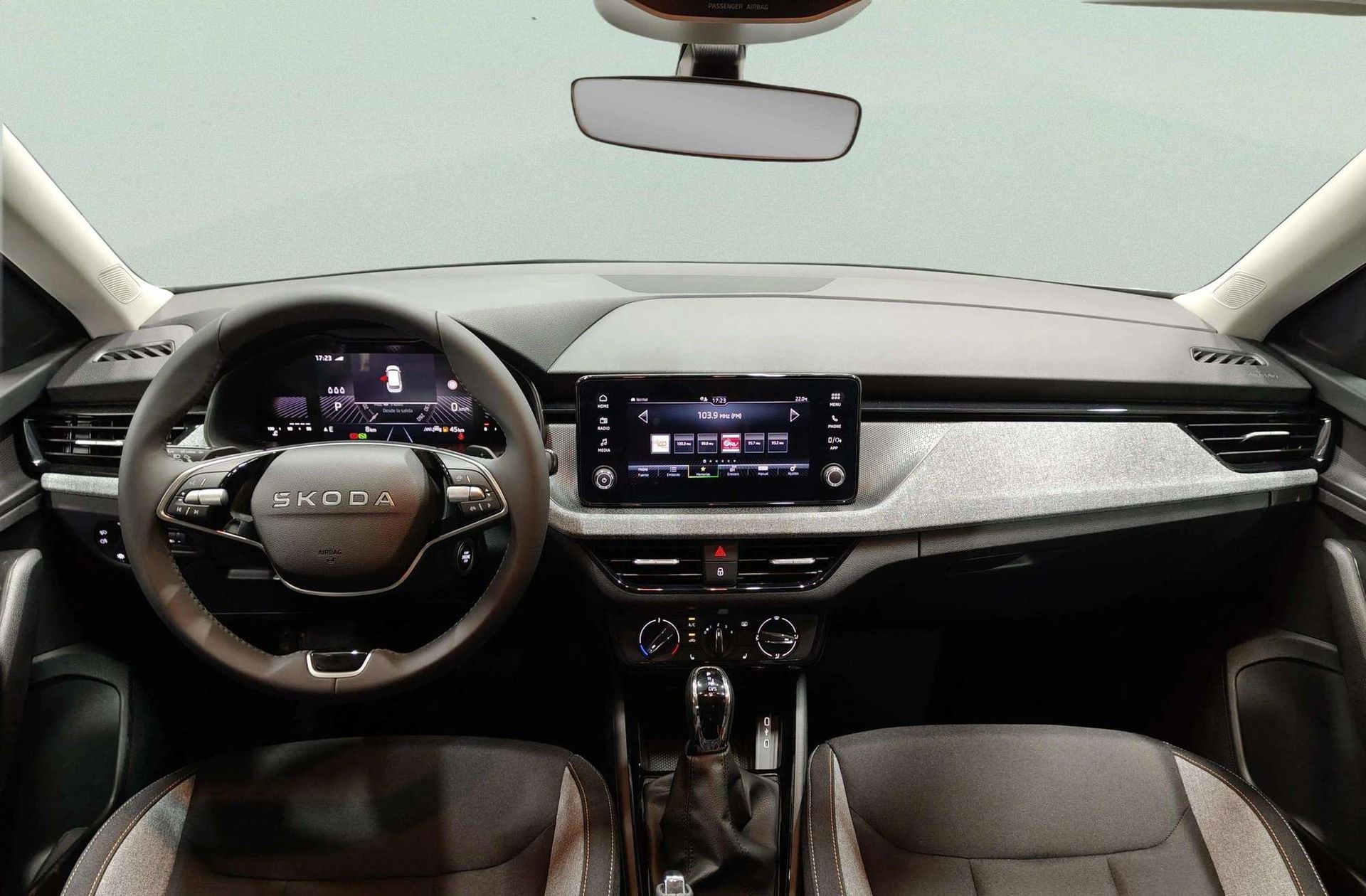 Škoda Kamiq 1.0 TSI Selection DSG - foto 6
