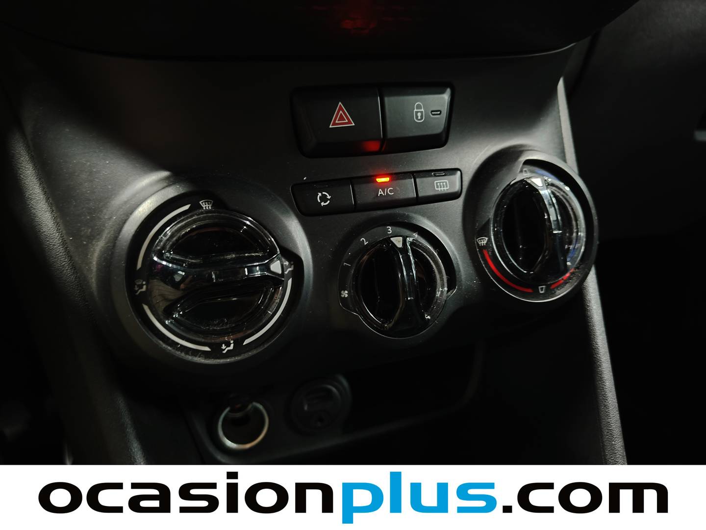 Foto Peugeot 2008 Peugeot 2008 BlueHDi 100 S&S Style (100 CV)