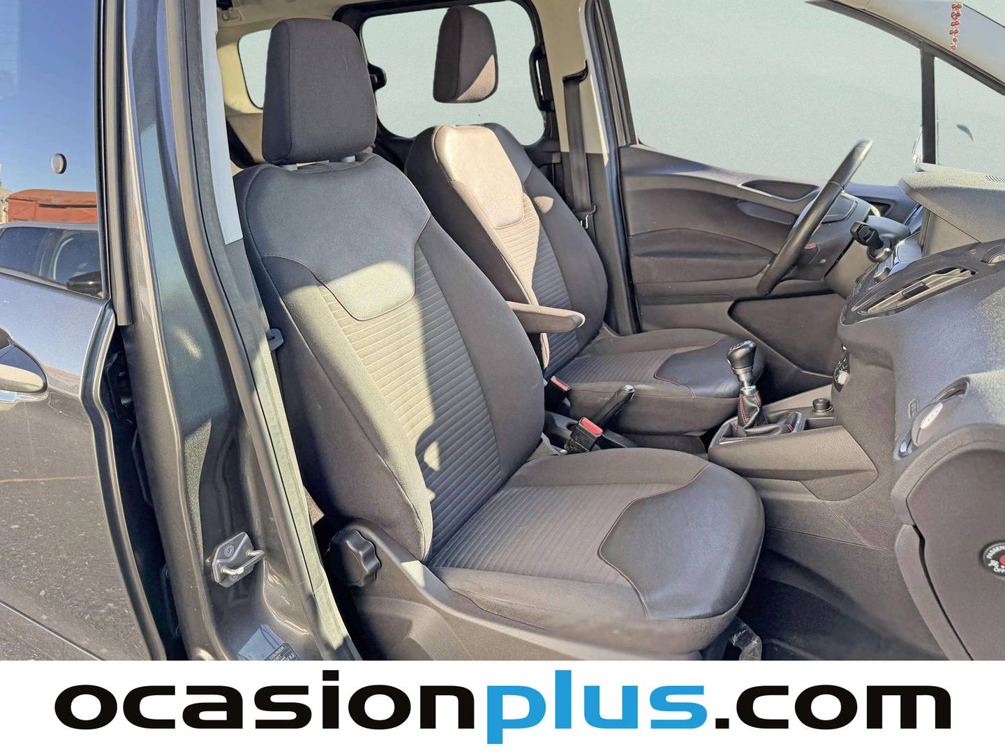 Foto Ford Tourneo Courier Ford Tourneo Courier 1.0 EcoBoost Sport 74 kW (100 CV)