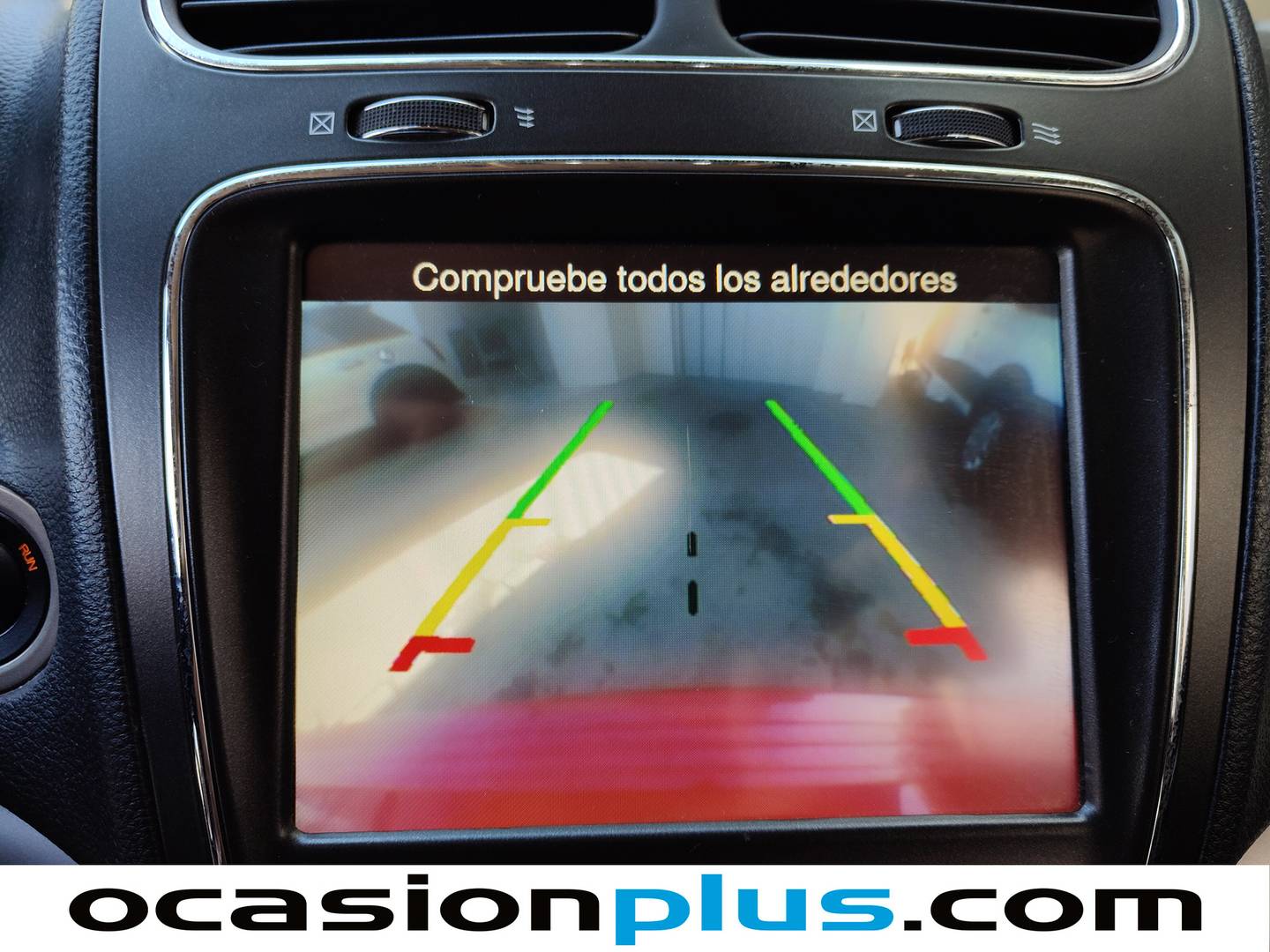 Accesorios del Fiat Freemont Fiat Freemont 2.0 16v Diesel Cross AWD Auto (170 CV) 7 Plazas