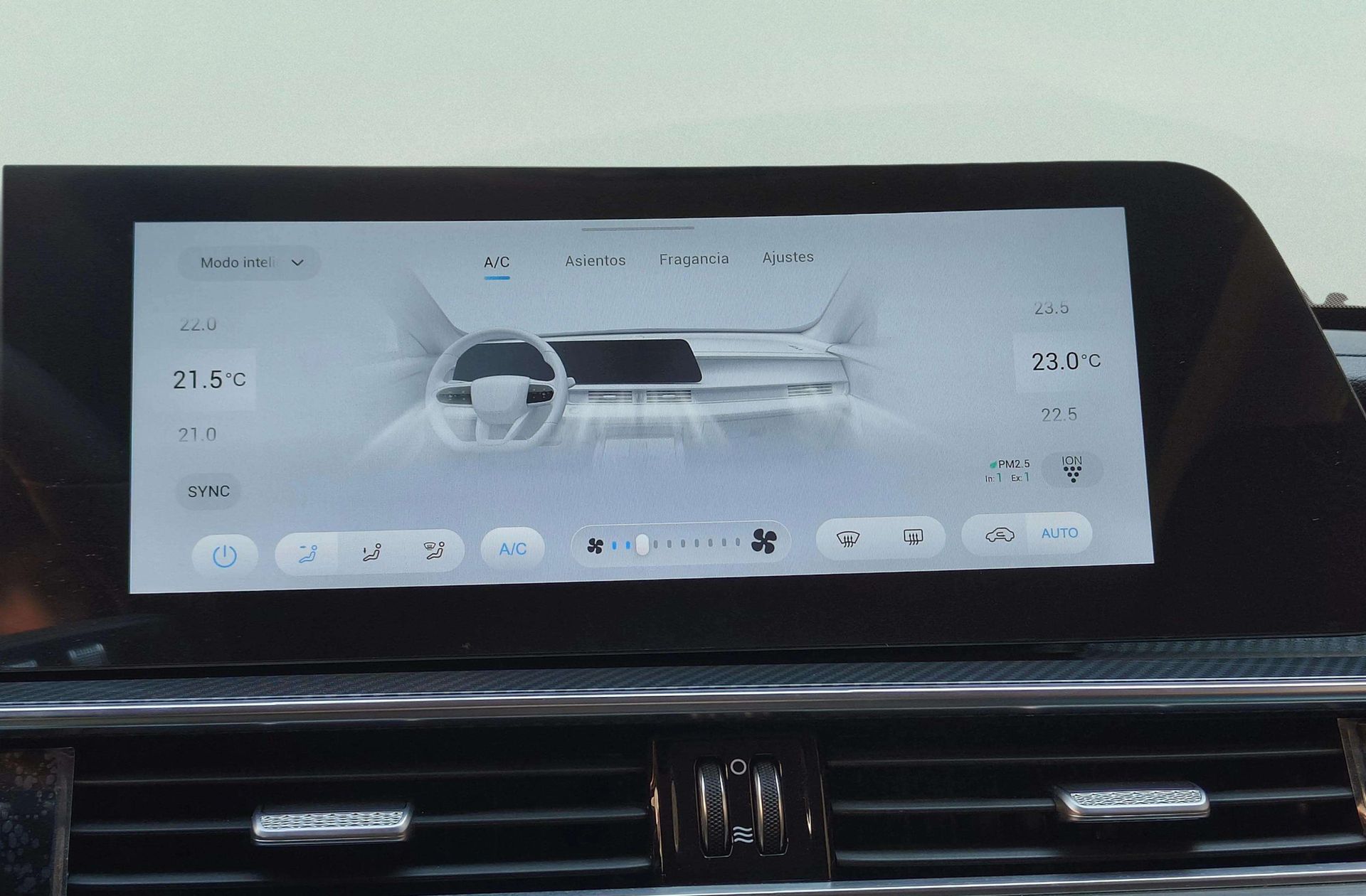 Ebro s700 1.6 T-GDi Luxury 7 DCT - foto 36