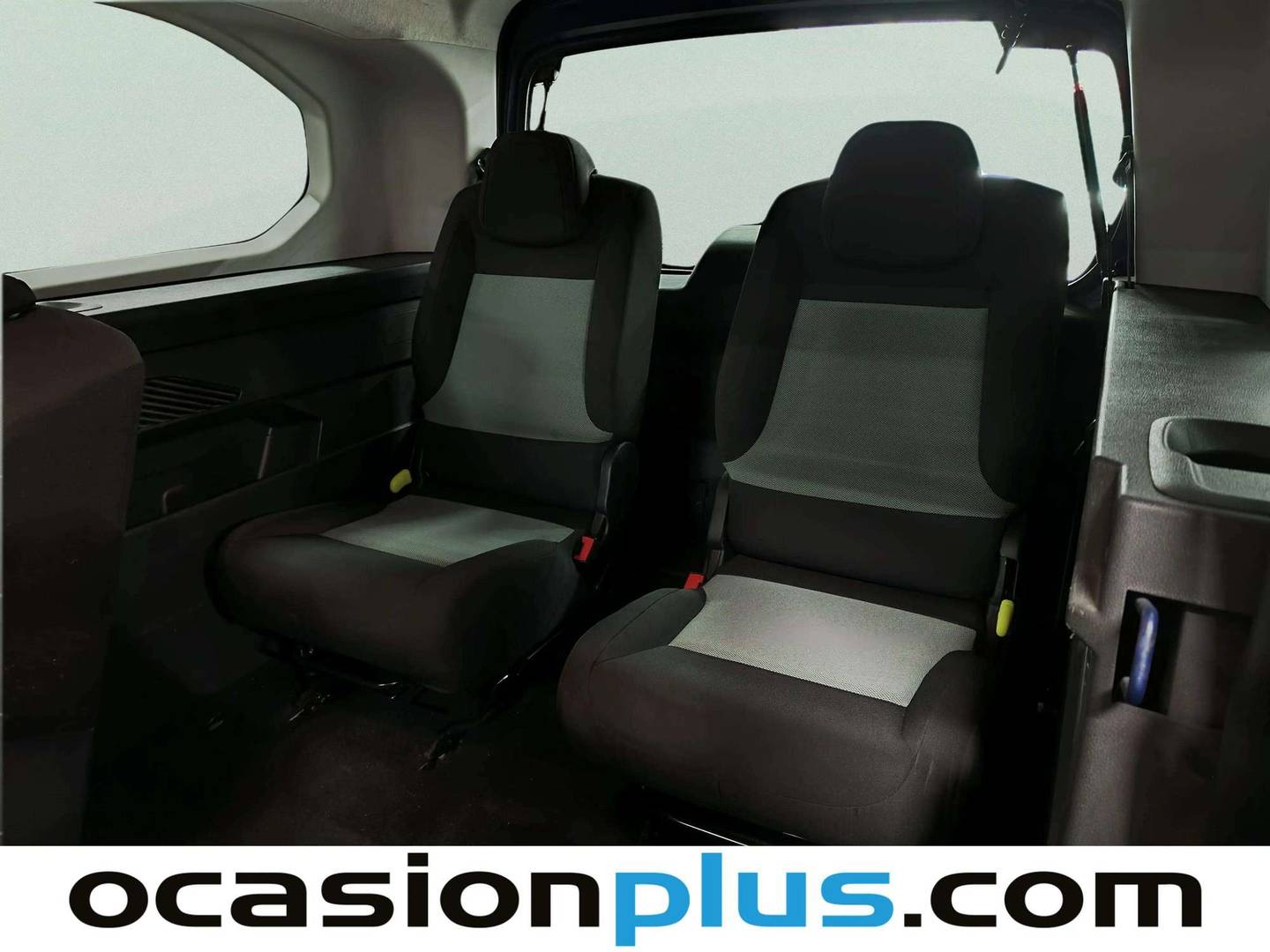 Foto asientos delanteros Citroën Berlingo Citroën Berlingo BlueHDi 130 S&S Talla XL Shine (130 CV) 7 Plazas