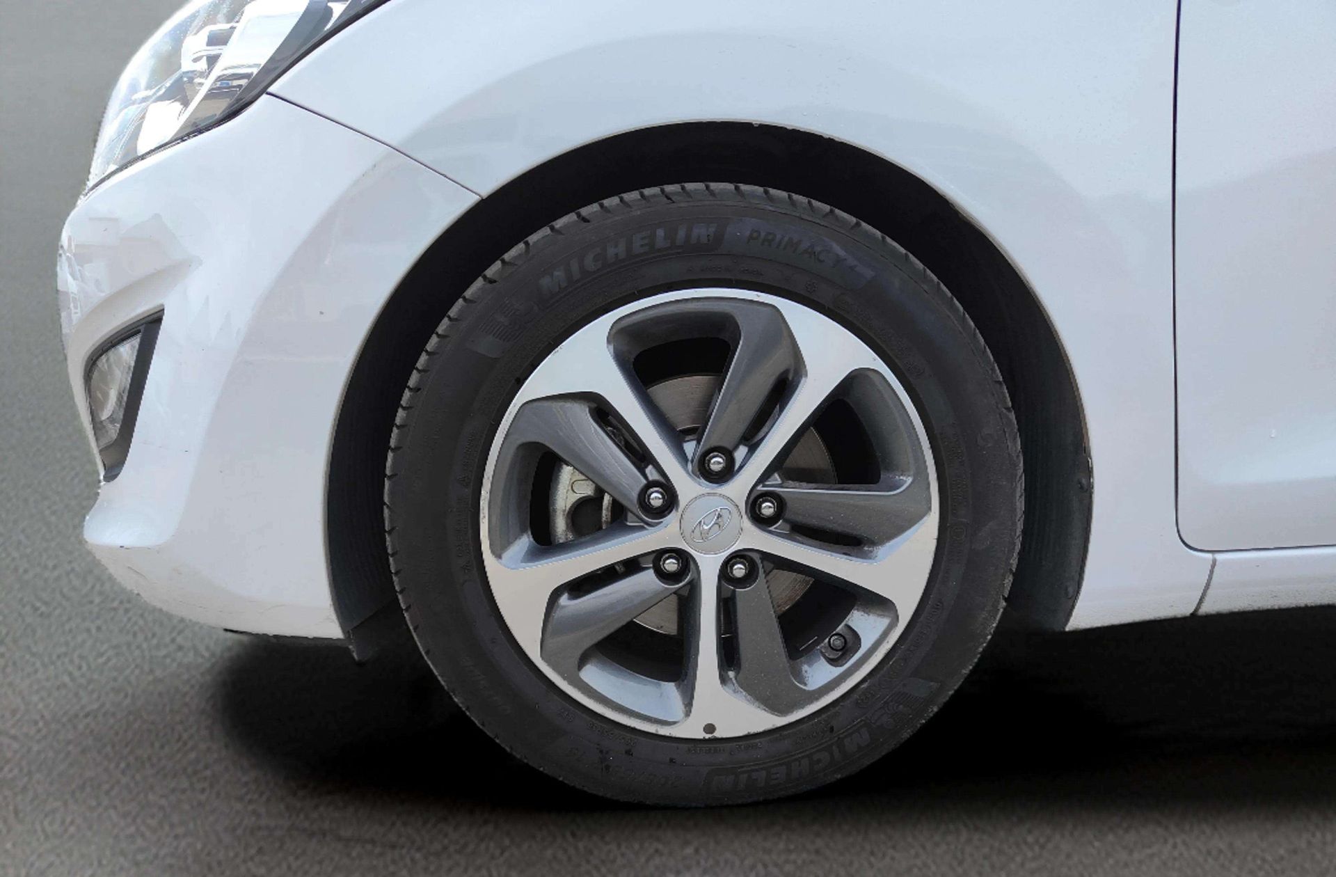 Hyundai i30 1.4 MPI BlueDrive Go! - foto 33