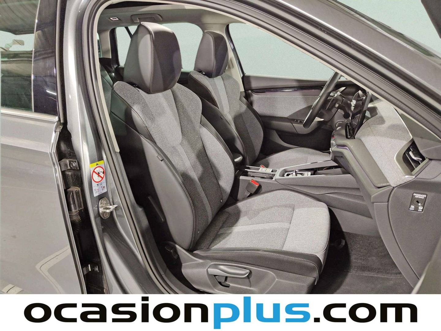 Skoda Octavia Skoda Octavia Combi 2.0 TDI Design DSG (150 CV) al mejor precio