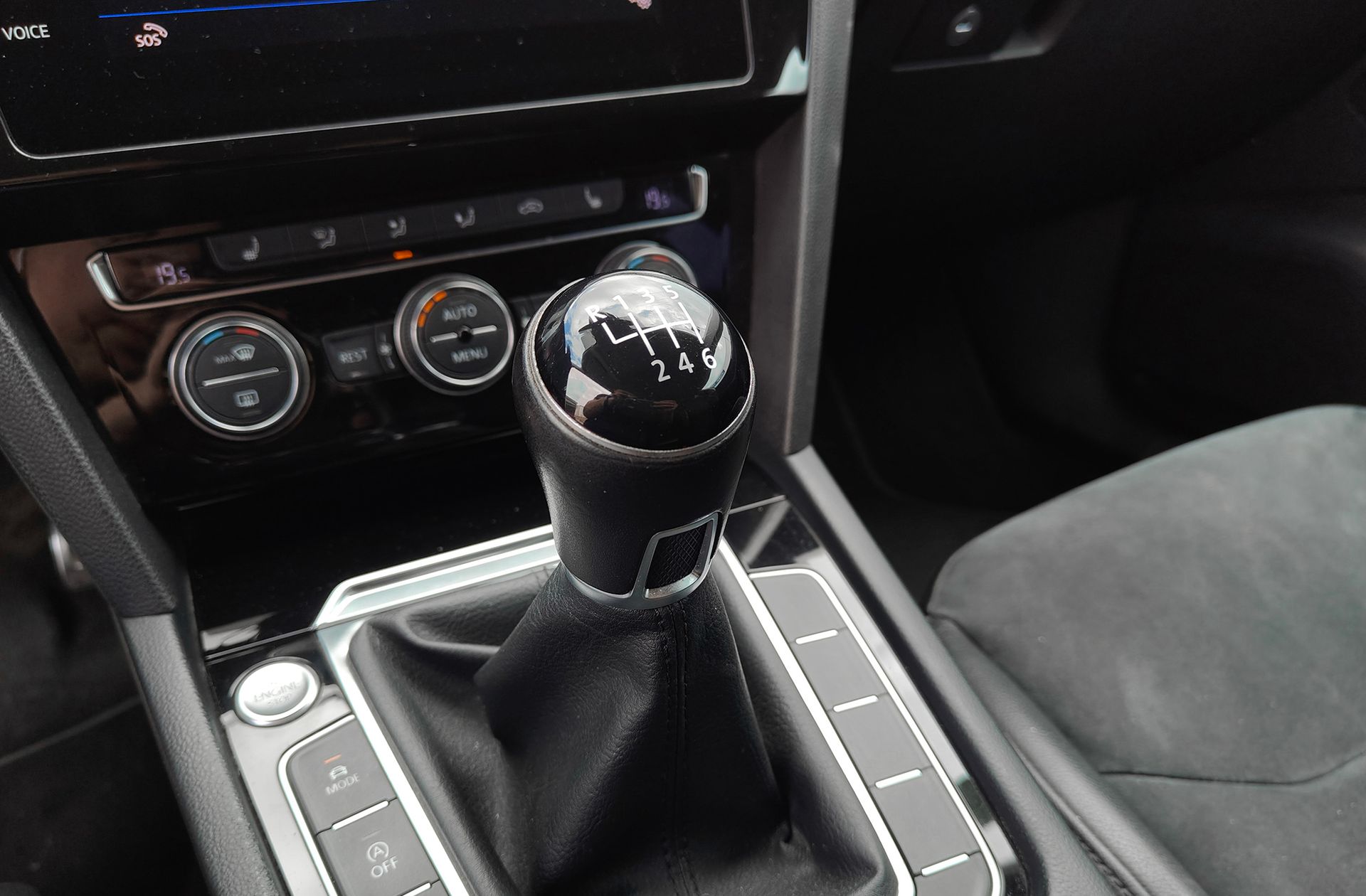 Volkswagen Arteon Elegance 2.0 TDI - foto 5