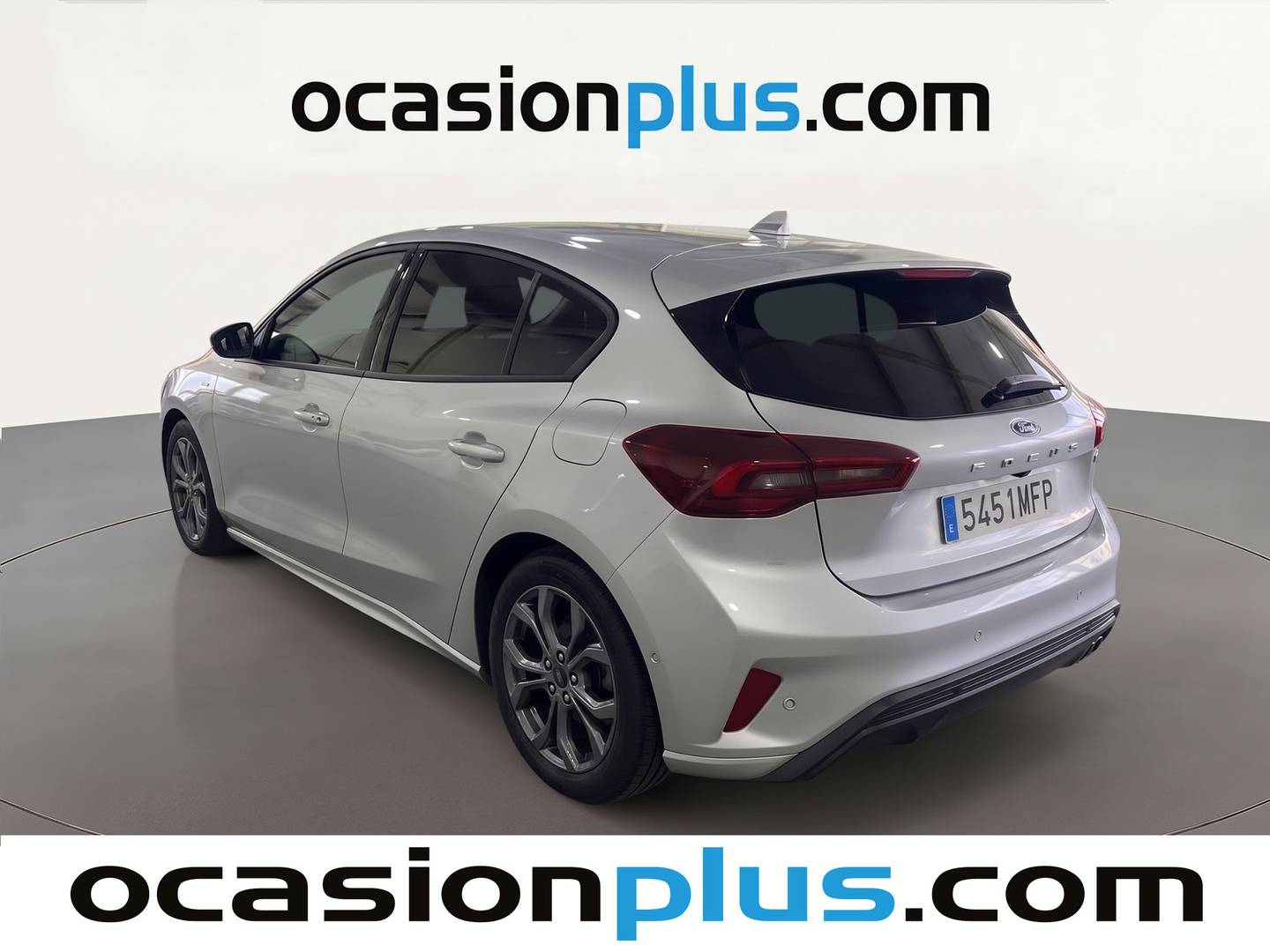 Foto trasera Ford Focus Ford Focus 1.0 Ecoboost MHEV ST-Line (125 CV) derecha