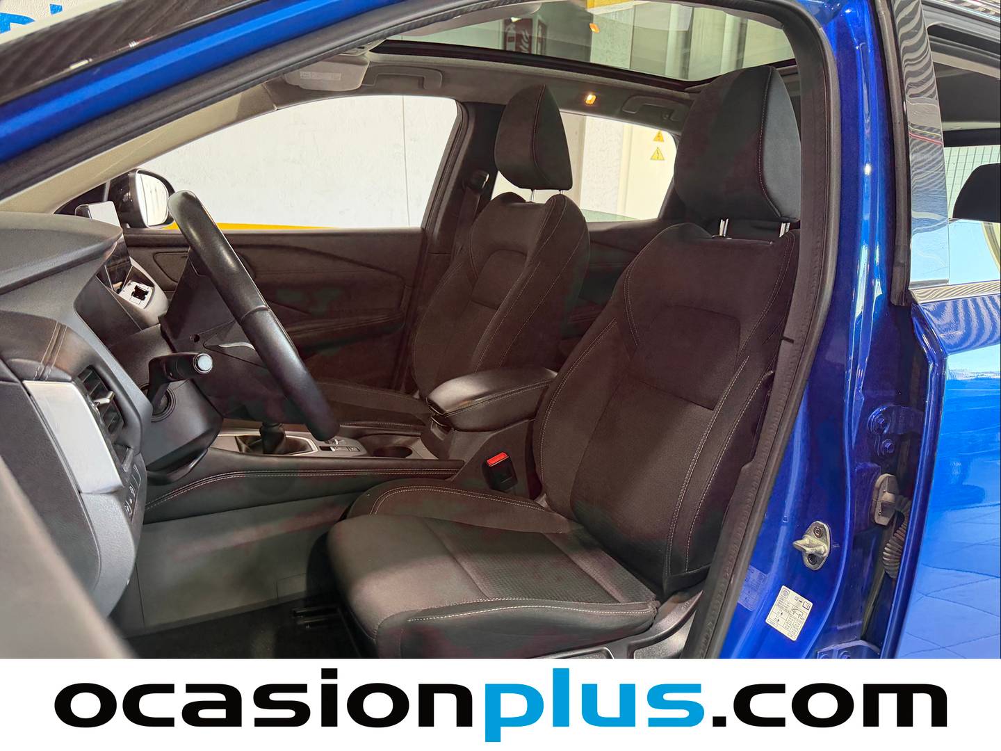 Foto asientos delanteros Nissan QASHQAI Nissan Qashqai DIG-T 140 mHEV N-Connecta 4x2 (140 CV)