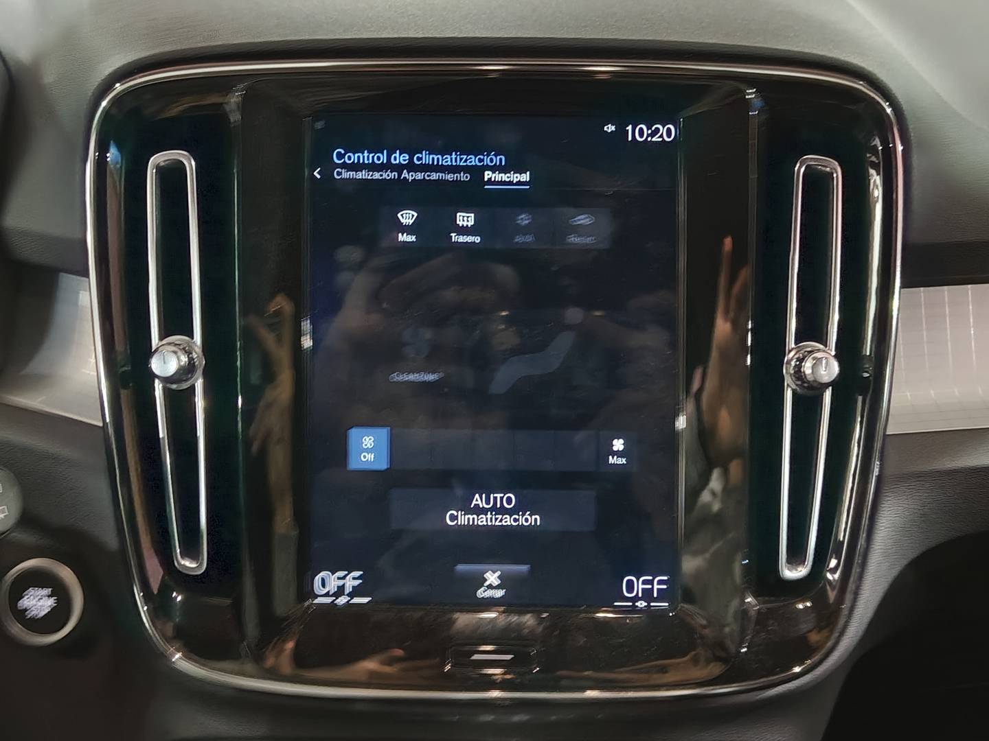 Foto Volvo XC40 Volvo XC40 D3 Business Plus (150 CV)