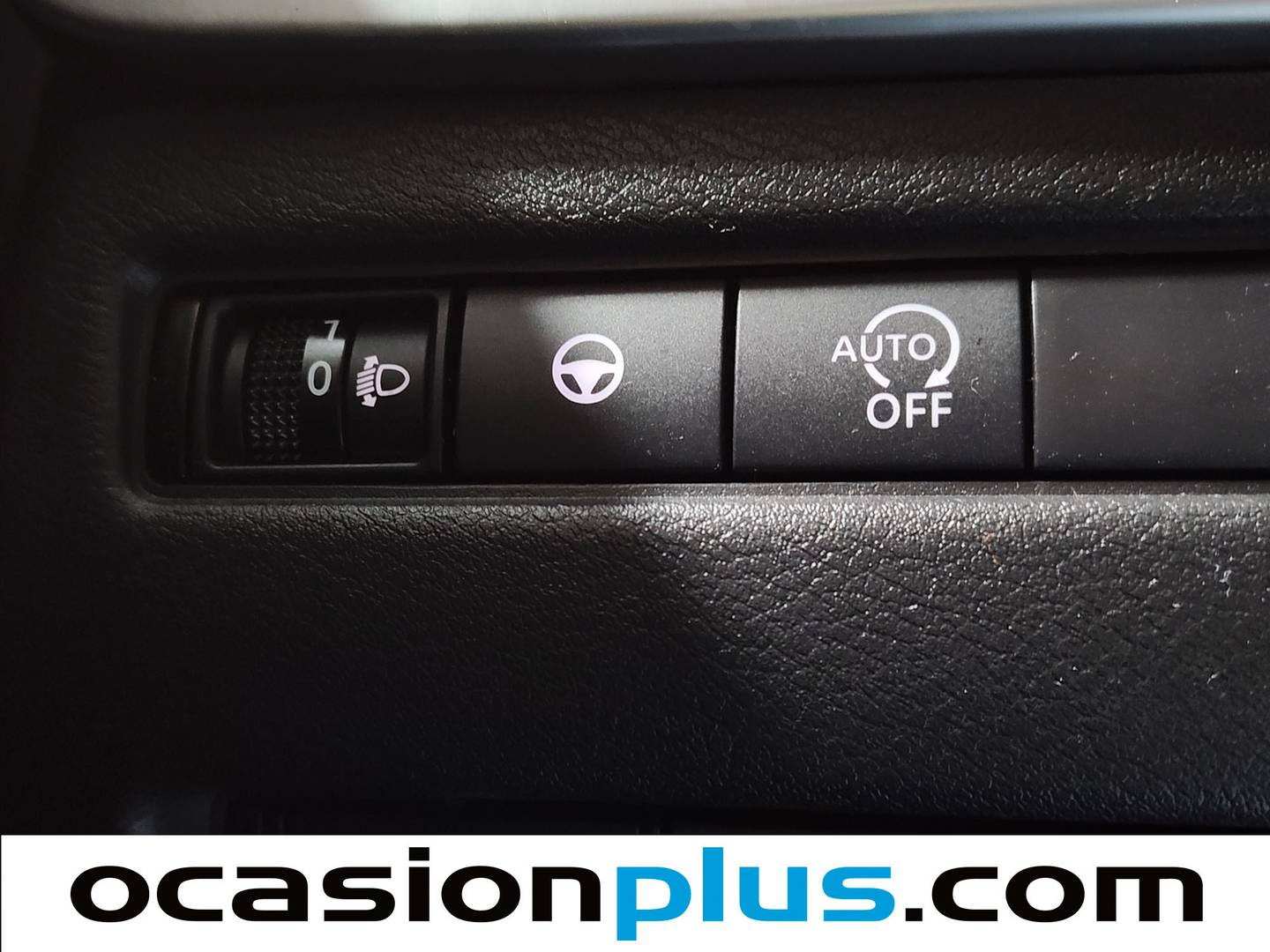 Foto Nissan QASHQAI Nissan Qashqai DIG-T 140 N-Connecta (140 CV)