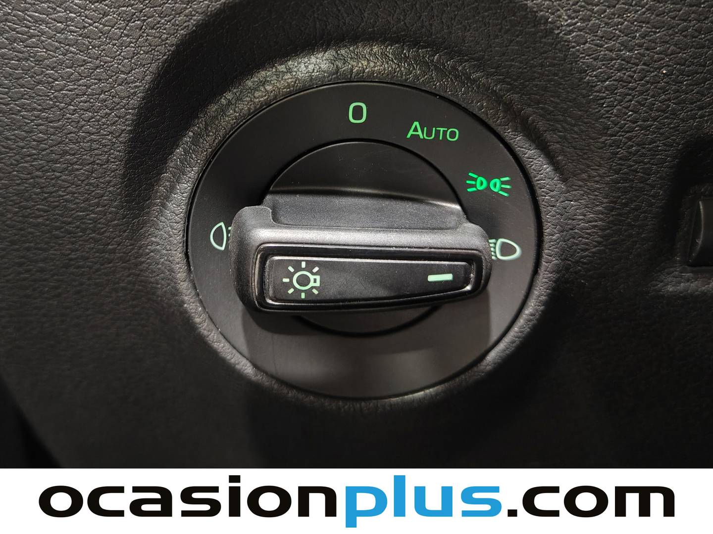 Skoda Fabia Skoda Fabia 1.0 TSI Ambition Plus  (95 CV) gasolina