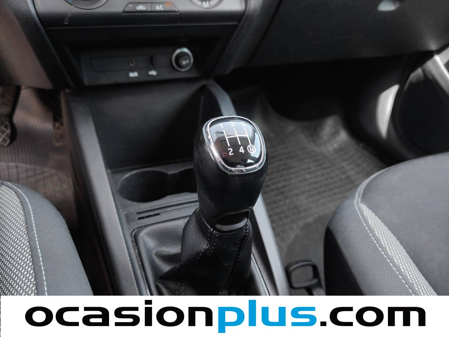 Skoda Fabia Skoda Fabia 1.0 MPI Like (75 CV) de segunda mano