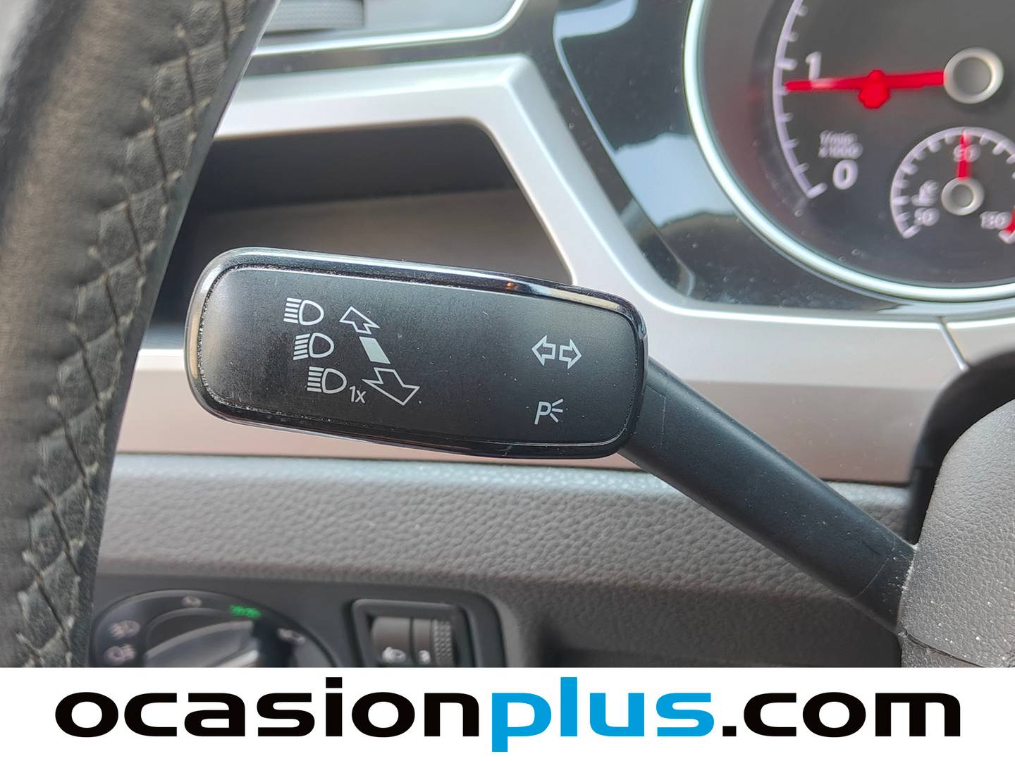 Volkswagen Touran Volkswagen Touran 1.6 TDI BMT Business Edition DSG (115 CV) 7 Plazas de ocasión
