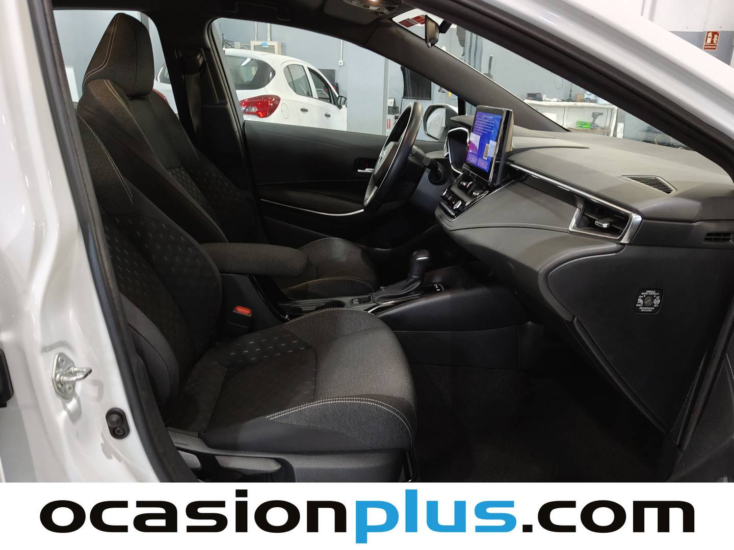 Foto Toyota Corolla Toyota Corolla 140H Active Plus (140 CV)