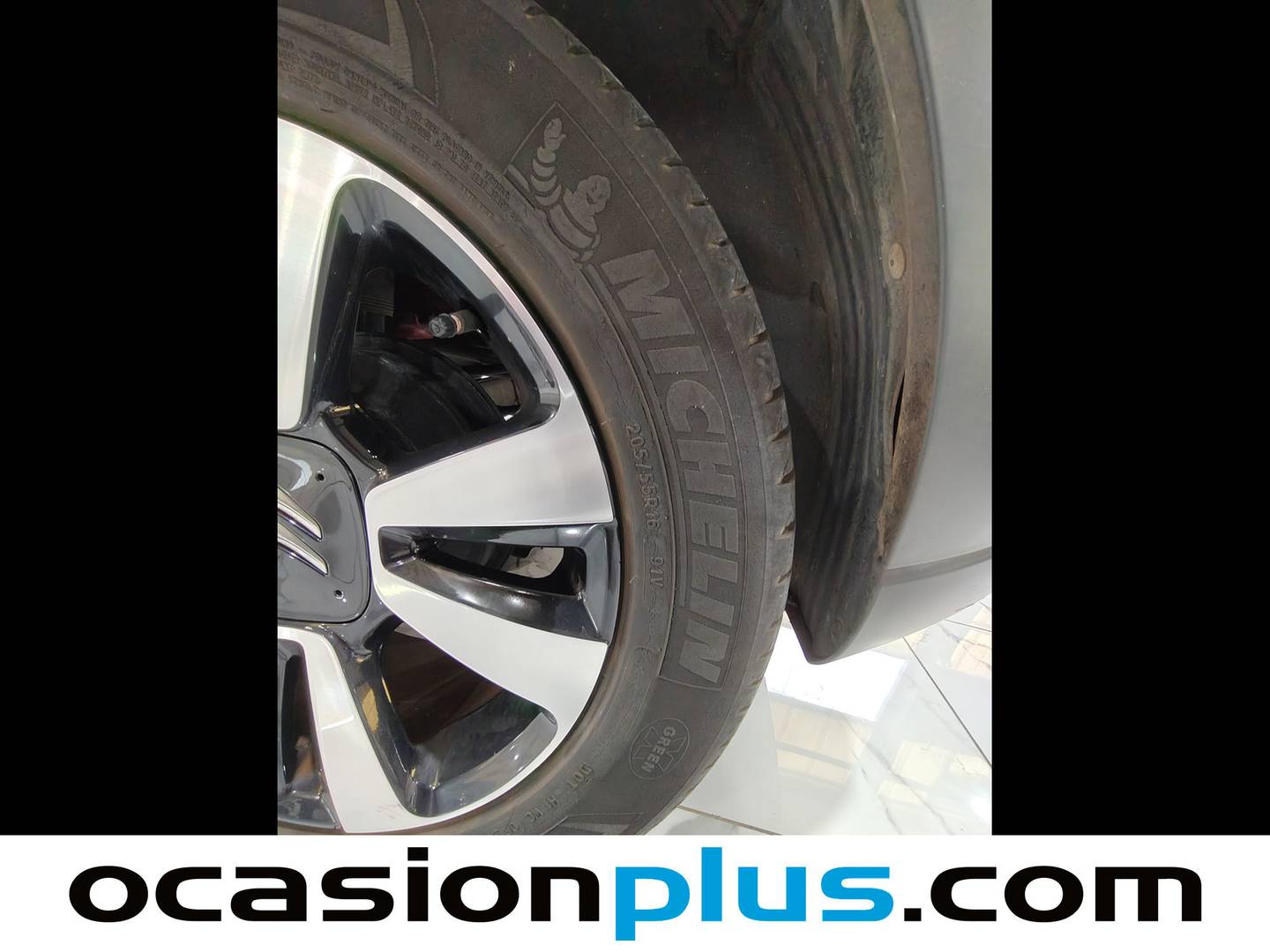 Citroën C3 Citroën C3 PureTech 82 Shine (82 CV) gasolina