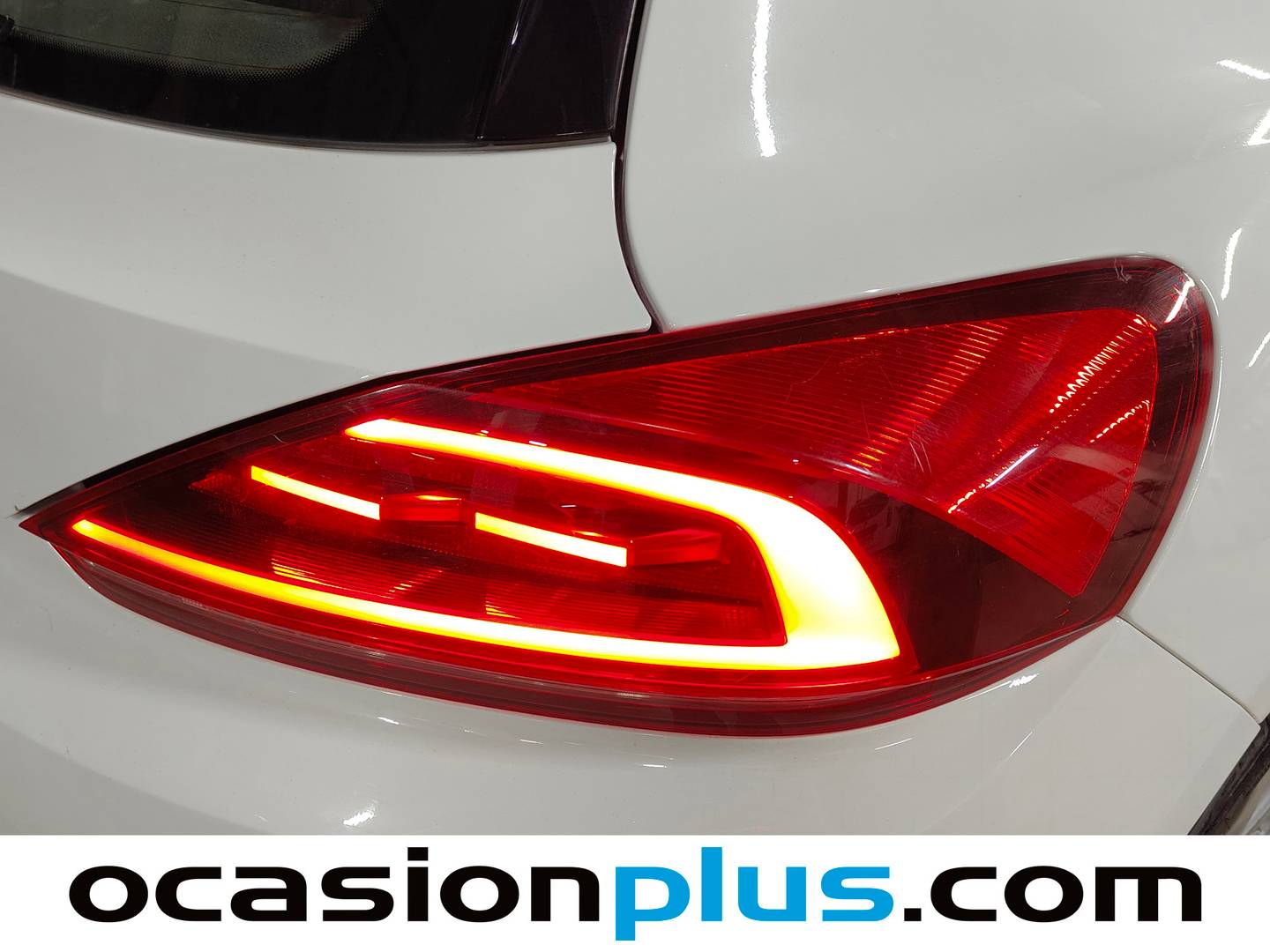 Acabados Volkswagen Scirocco Volkswagen Scirocco R-Line 1.4 TSI BMT (125 CV)