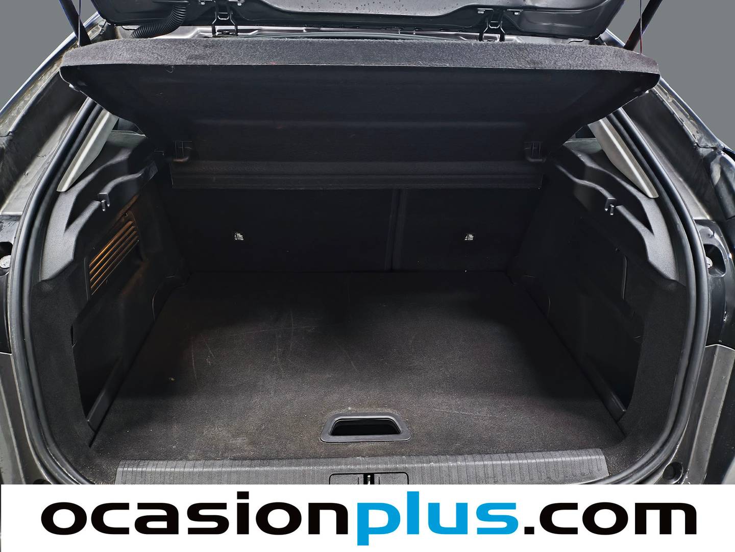 Foto Citroën C4 Citroen C4 BlueHDi 130 S&S Feel Pack EAT8 (130 CV)