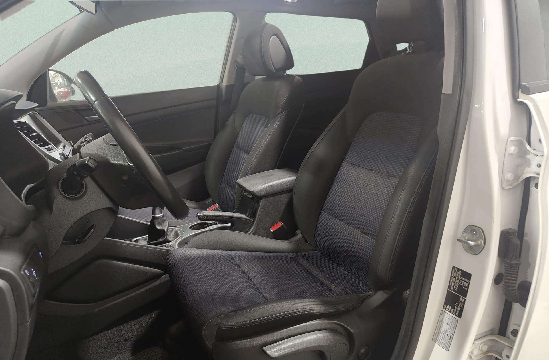 Hyundai Tucson 1.7 CRDi BD 25 Aniversario Sky 4x2 - foto 11