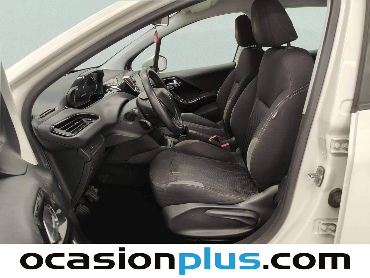 Foto asientos delanteros Peugeot 208 Peugeot 208 1.4 HDi Active (68 CV)